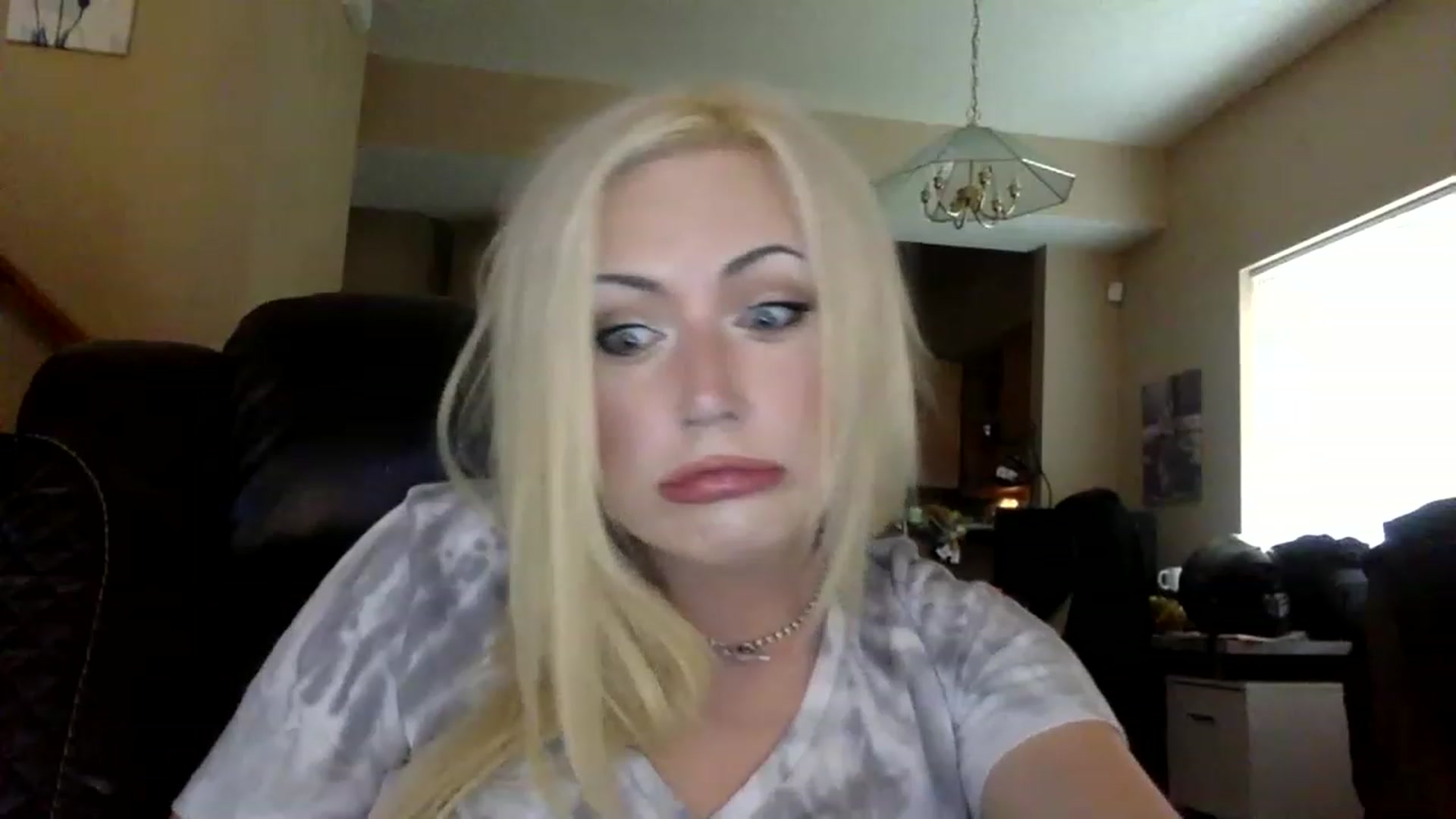 Gallery image thumbnail from AFoxBaby's myfreecams stream on, 07/07/2023, 20:24 image 18 of 20