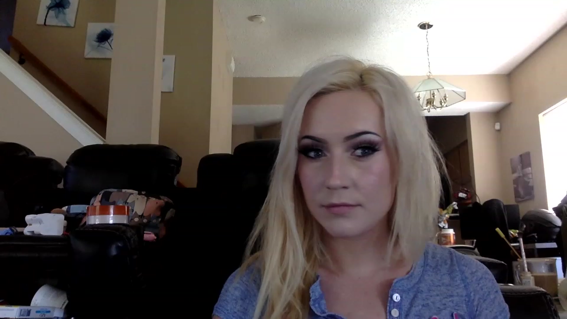 Gallery image thumbnail from AFoxBaby's myfreecams stream on, 07/14/2023, 18:28 image 13 of 20