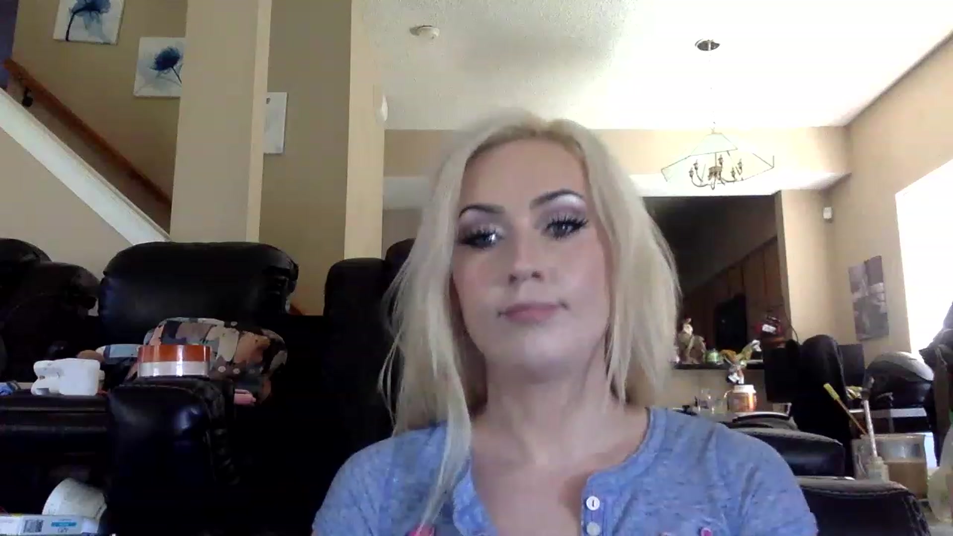 Gallery image thumbnail from AFoxBaby's myfreecams stream on, 07/14/2023, 18:28 image 14 of 20