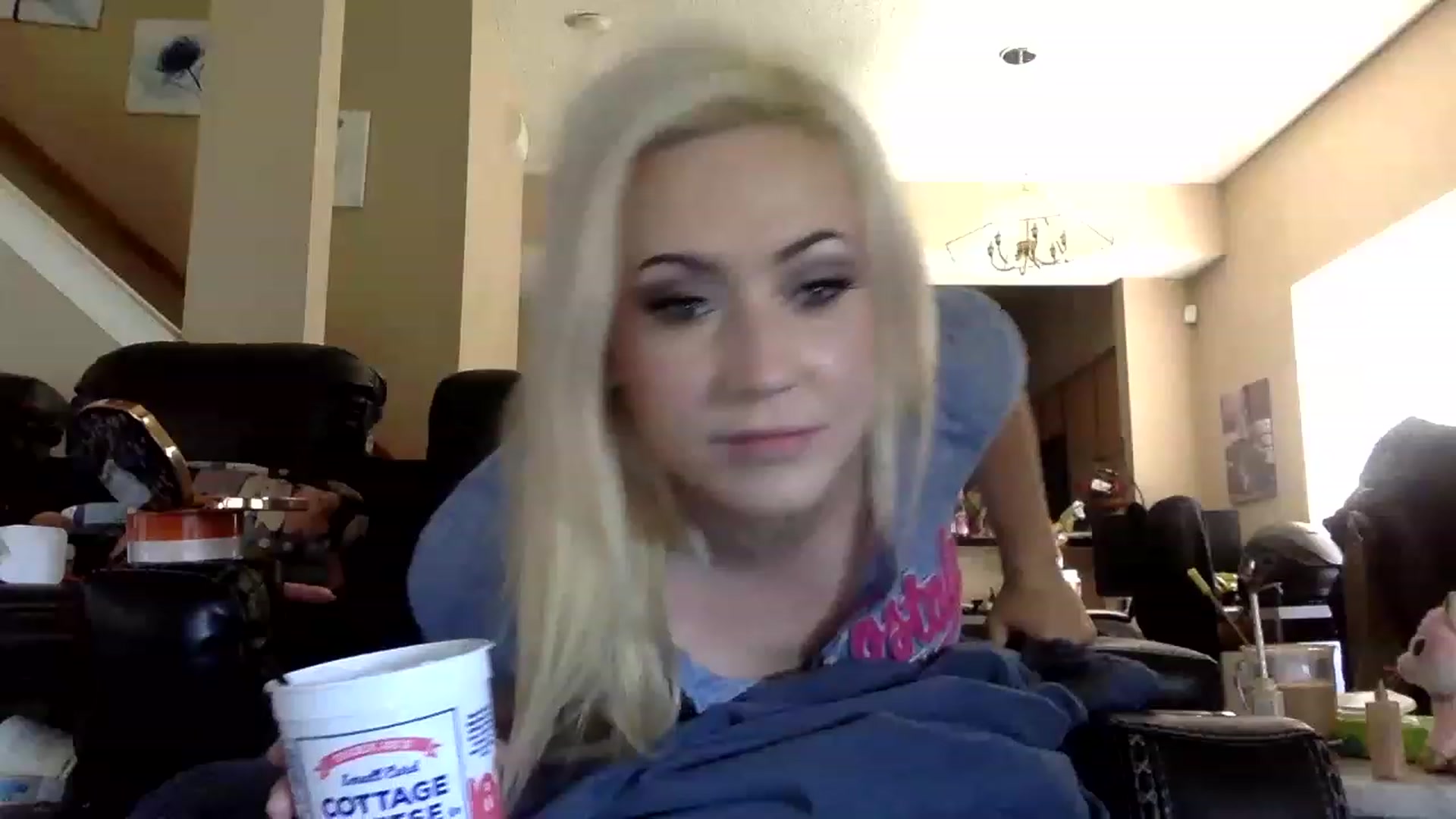 Gallery image thumbnail from AFoxBaby's myfreecams stream on, 07/14/2023, 18:28 image 1 of 20