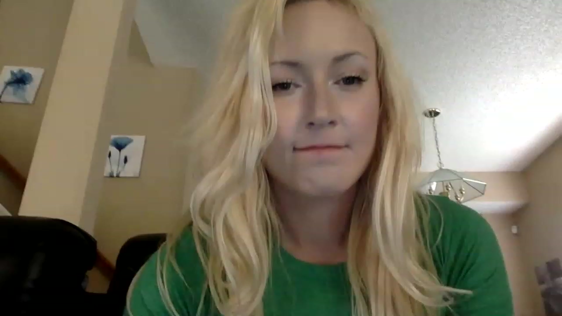 Gallery image thumbnail from AFoxBaby's myfreecams stream on, 08/11/2023, 19:29 image 7 of 20
