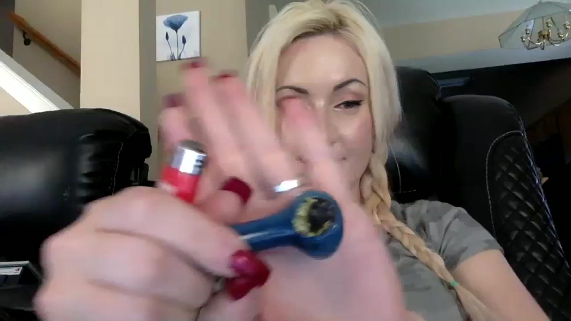 Gallery image thumbnail from AFoxBaby's myfreecams stream on, 08/15/2023, 20:29 image 13 of 20