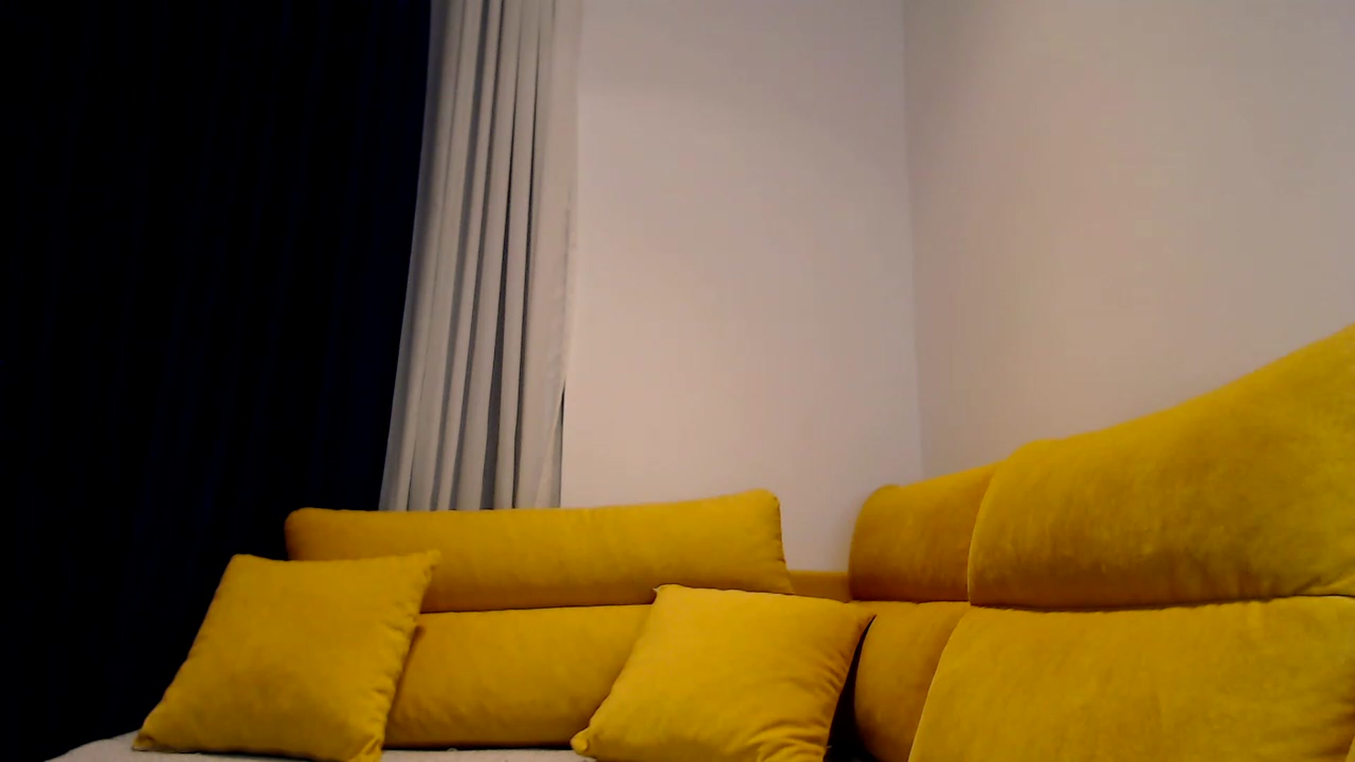 Gallery image thumbnail from AFreakyAngel's myfreecams stream on, 10/29/2023, 23:36 image 8 of 20