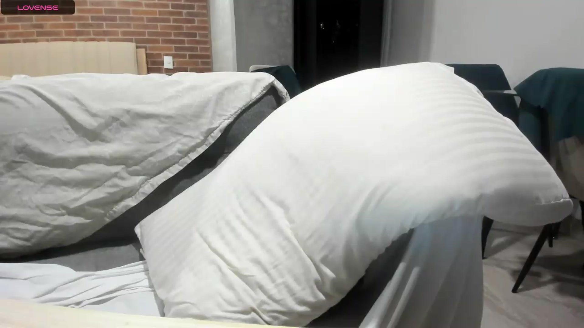Gallery image thumbnail from AI_Deep_Dream's myfreecams stream on, 08/03/2026, 04:30 image 5 of 20