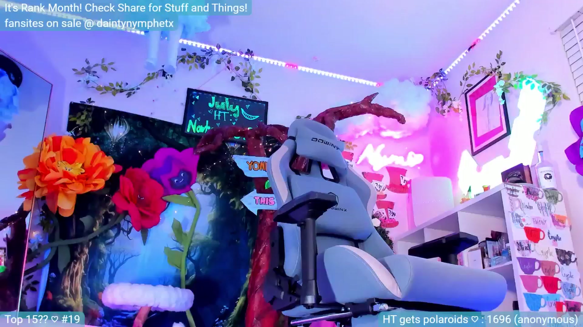 Gallery image thumbnail from AIice's myfreecams stream on, 07/21/2024, 04:46 image 9 of 20