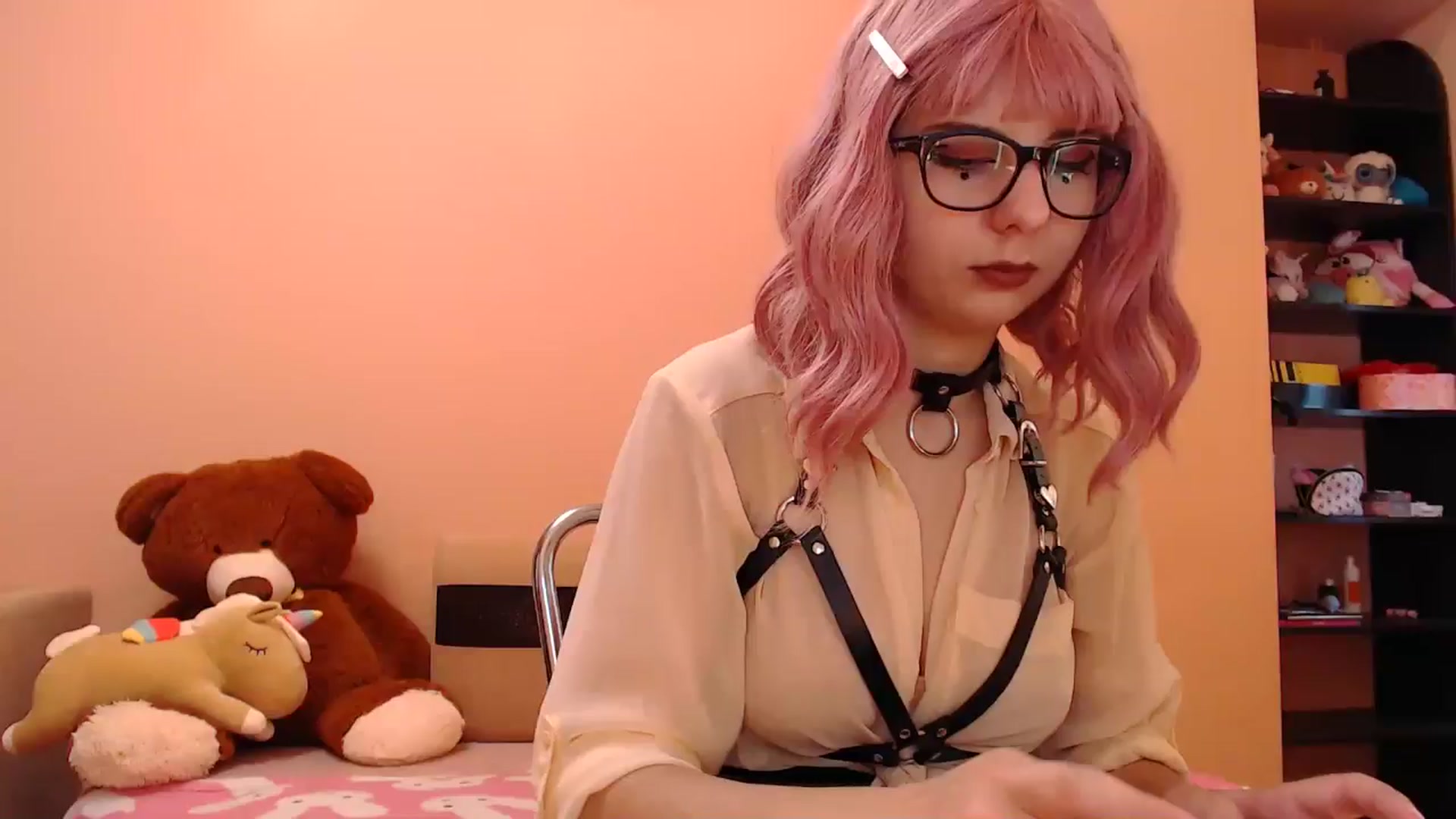 Gallery image thumbnail from AIinkaMalinka's myfreecams stream on, 06/25/2024, 05:09 image 10 of 20