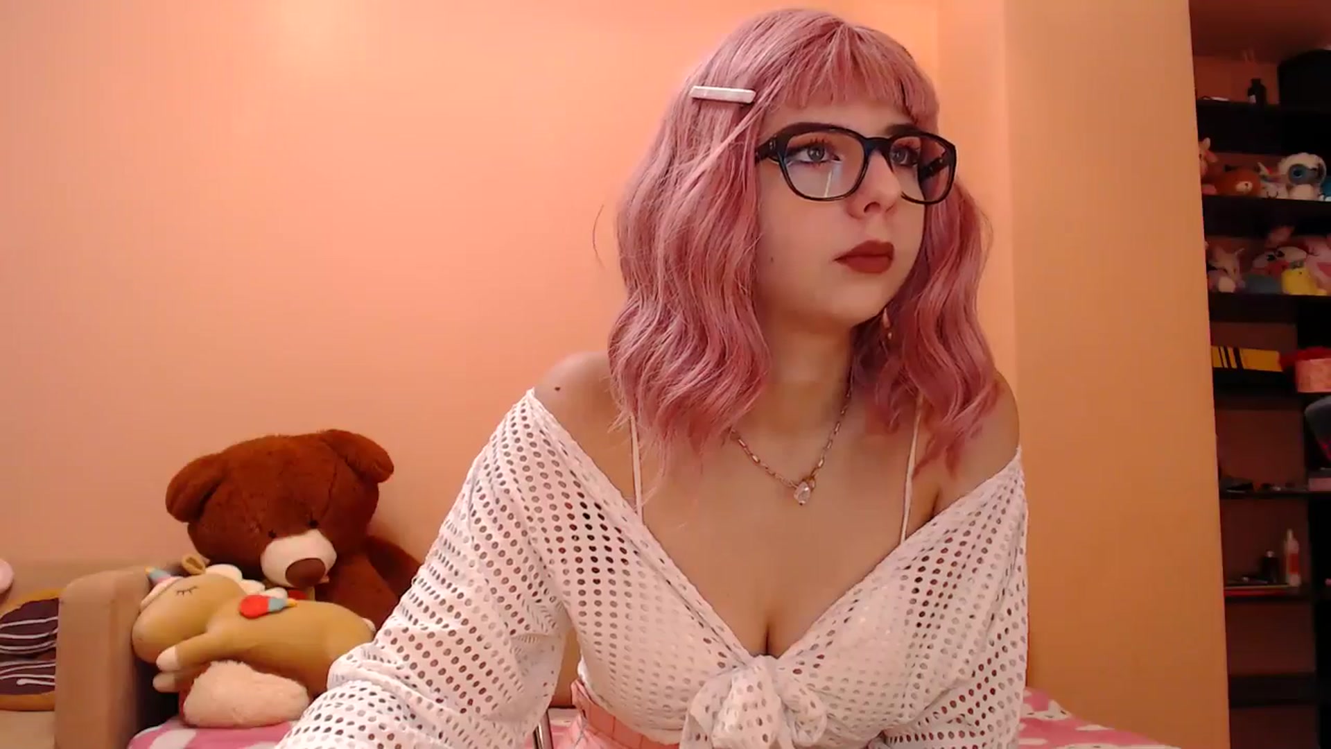 Gallery image thumbnail from AIinkaMalinka's myfreecams stream on, 06/25/2024, 23:22 image 14 of 20