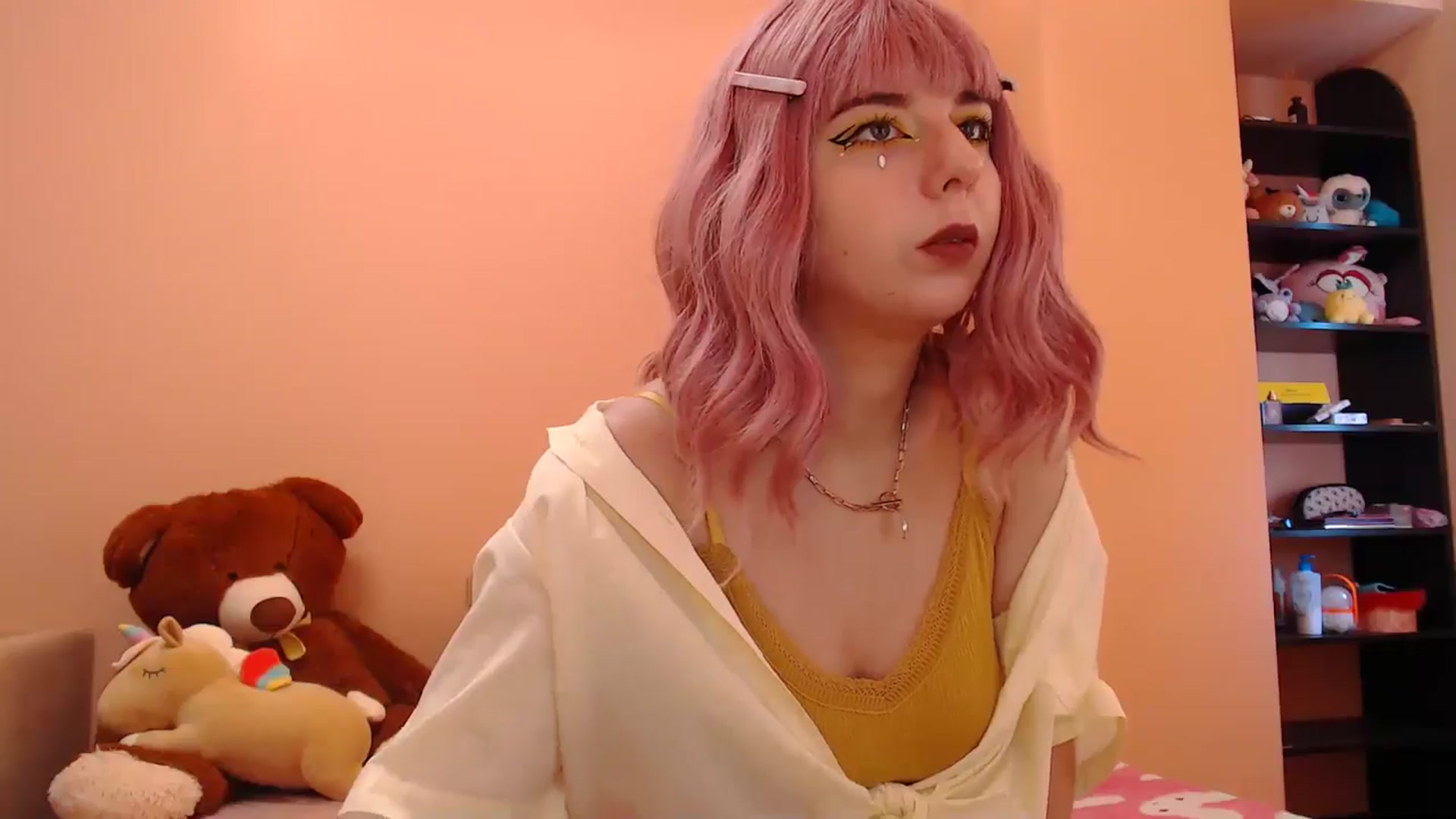 Gallery image thumbnail from AIinkaMalinka's myfreecams stream on, 08/12/2024, 08:56 image 10 of 20