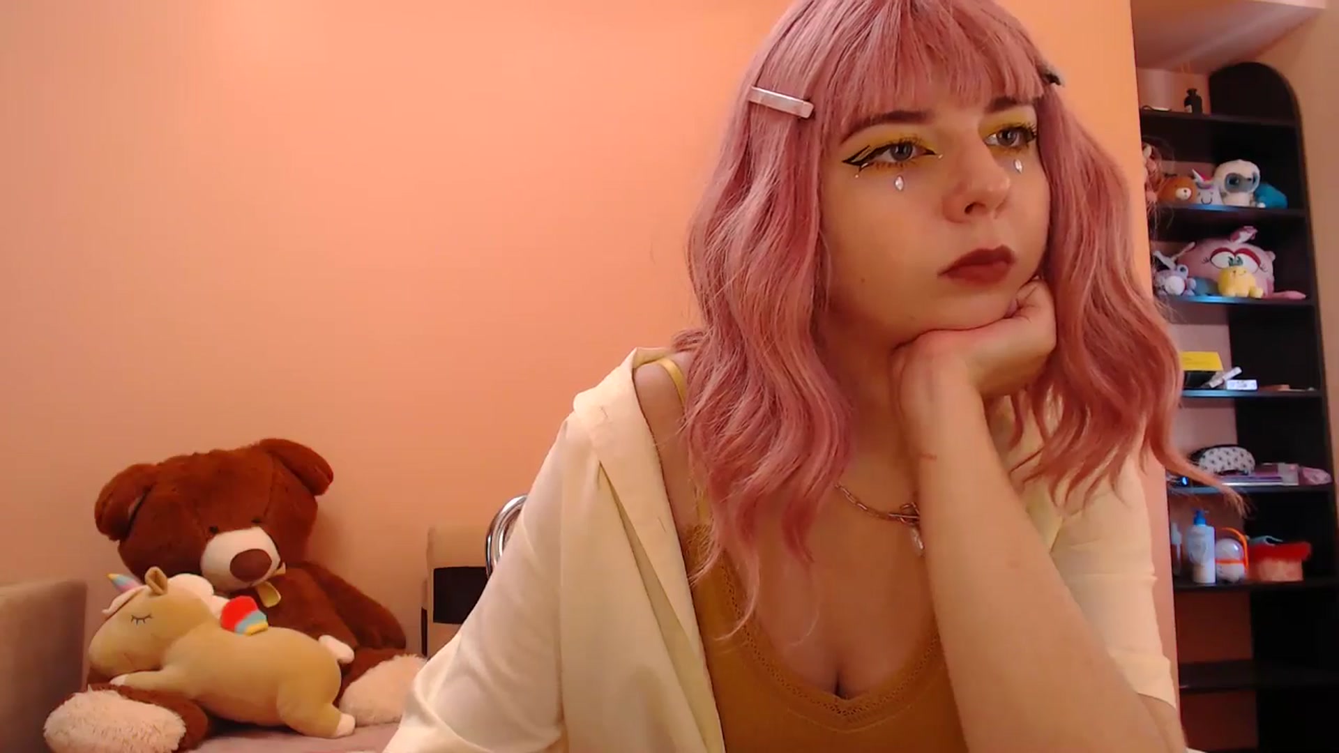 Gallery image thumbnail from AIinkaMalinka's myfreecams stream on, 08/12/2024, 08:56 image 17 of 20