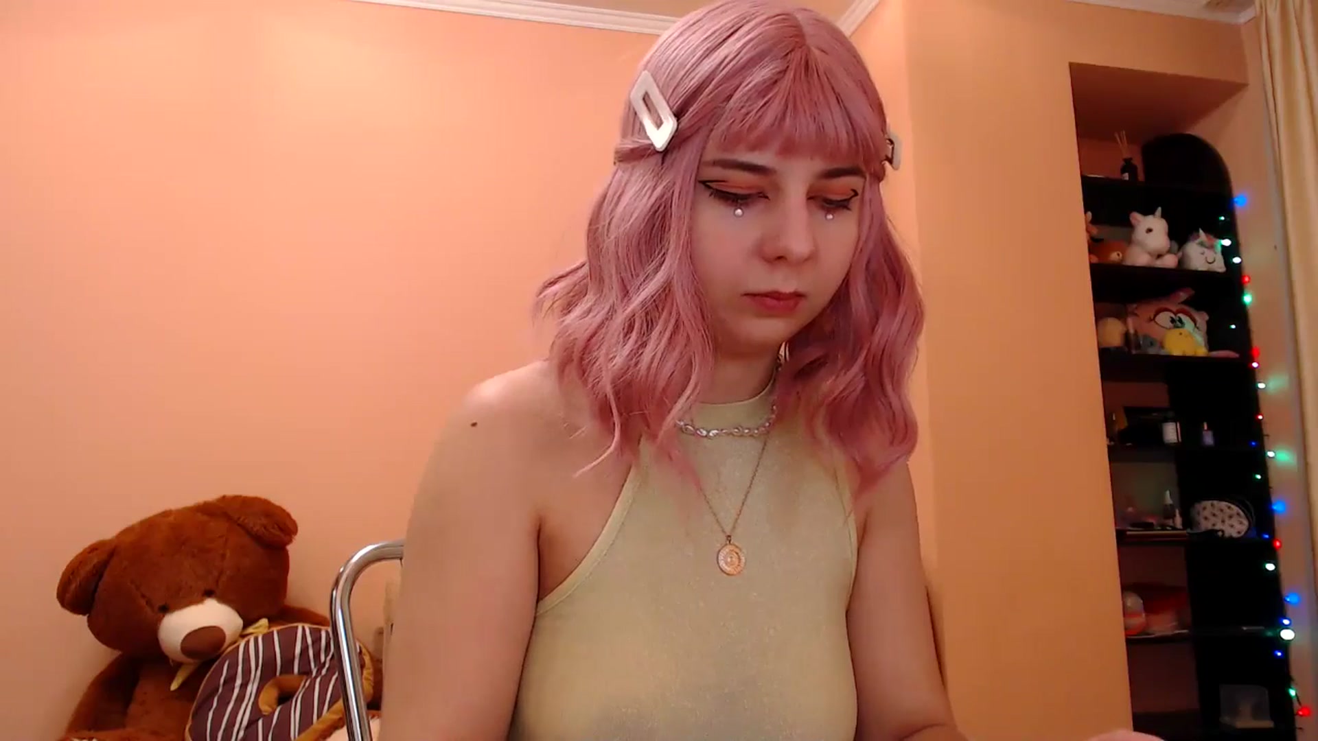 Gallery image thumbnail from AIinkaMalinka's myfreecams stream on, 12/12/2024, 07:25 image 18 of 20