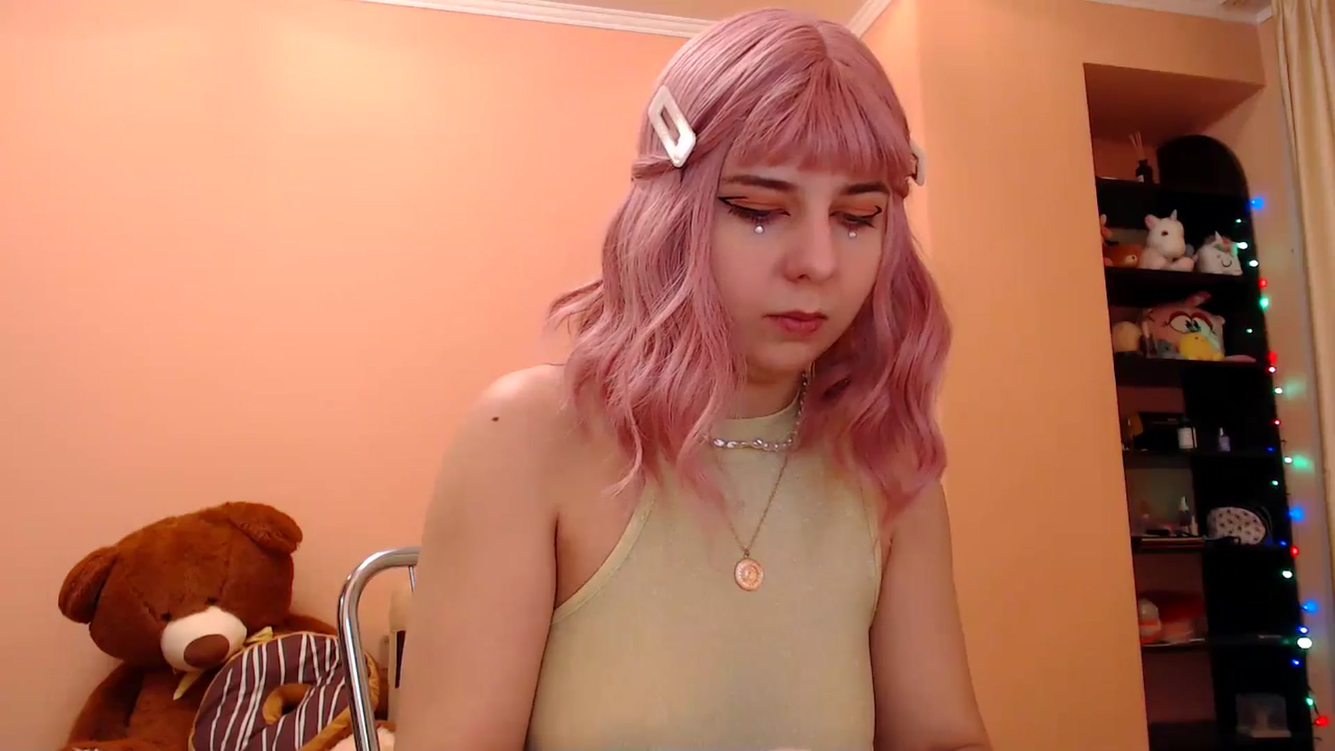 Gallery image thumbnail from AIinkaMalinka's myfreecams stream on, 12/12/2024, 07:25 image 13 of 20