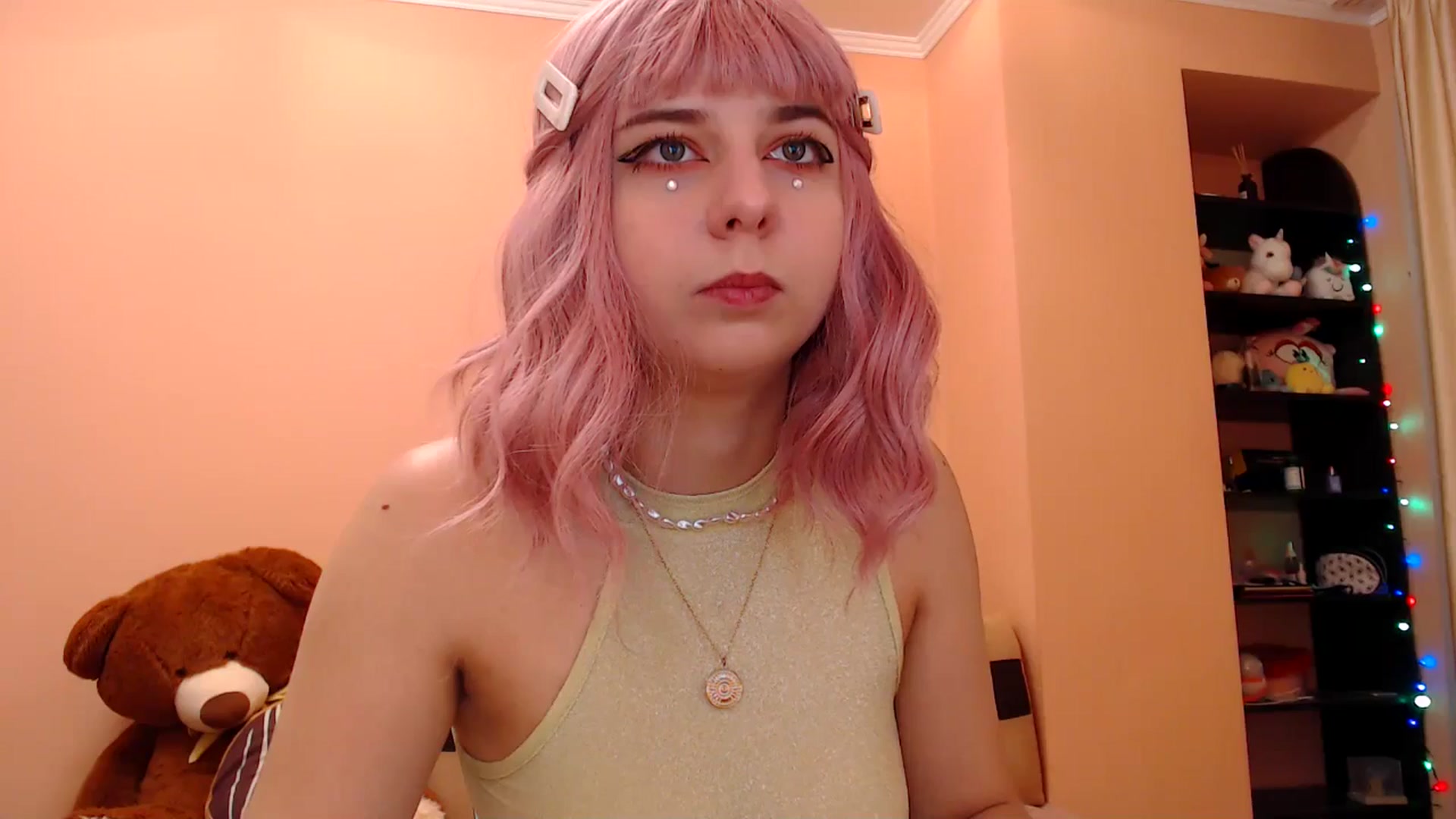 Gallery image thumbnail from AIinkaMalinka's myfreecams stream on, 12/12/2024, 07:25 image 16 of 20
