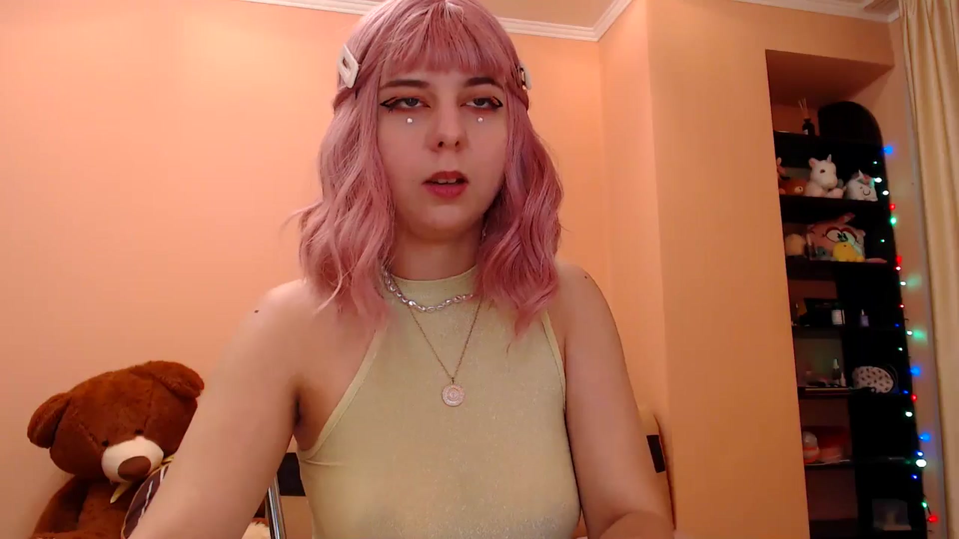 Gallery image thumbnail from AIinkaMalinka's myfreecams stream on, 12/12/2024, 07:25 image 3 of 20