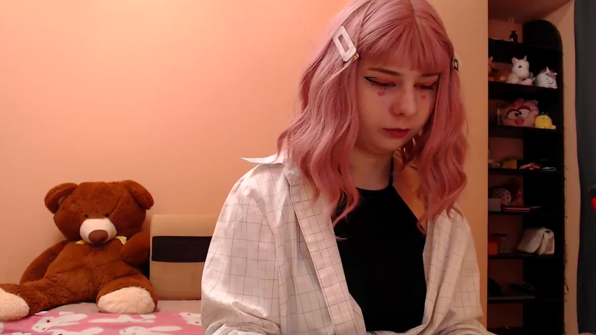 Gallery image thumbnail from AIinkaMalinka's myfreecams stream on, 03/23/2025, 10:03 image 1 of 20
