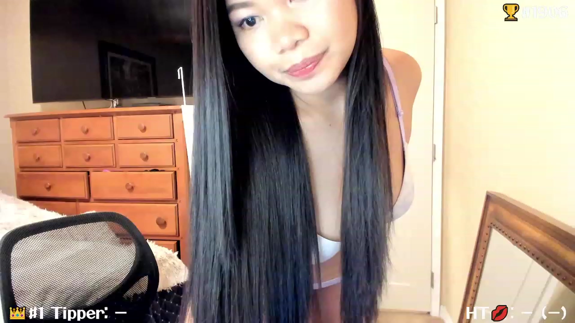 Gallery image thumbnail from AJoyfulBarbie's myfreecams stream on, 05/13/2023, 22:03 image 4 of 20