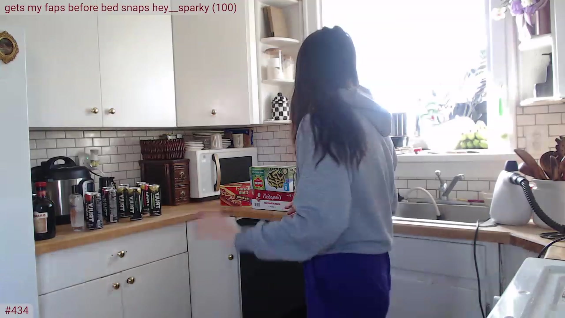 Gallery image thumbnail from AKEWYEAR's myfreecams stream on, 02/18/2024, 16:03 image 10 of 20