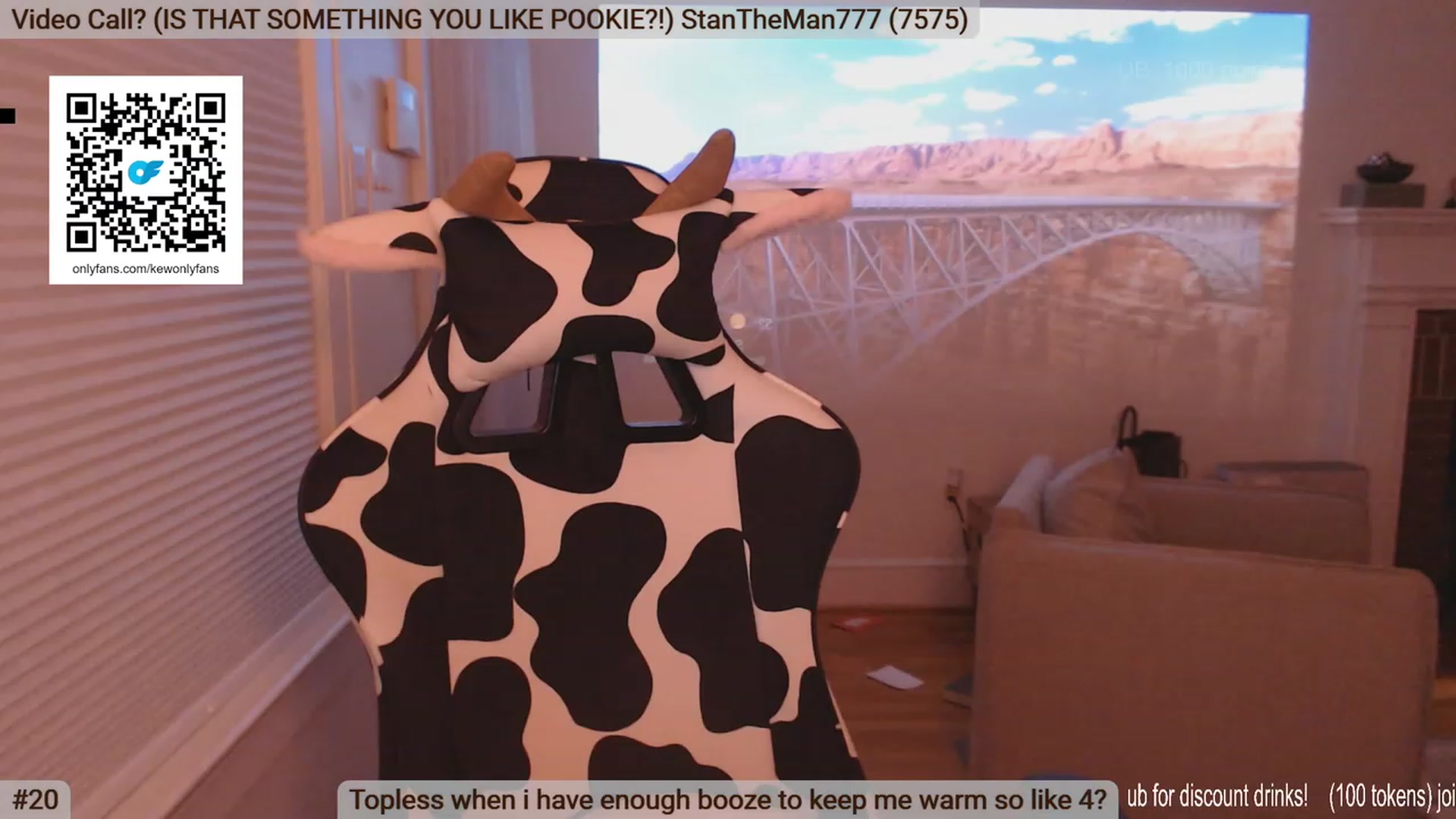 Gallery image thumbnail from AKEWYEAR's myfreecams stream on, 03/02/2024, 07:41 image 16 of 20