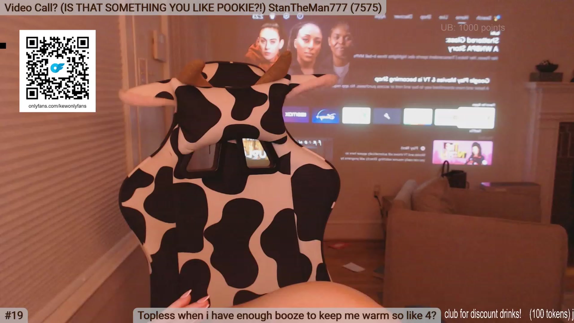 Gallery image thumbnail from AKEWYEAR's myfreecams stream on, 03/02/2024, 07:41 image 11 of 20