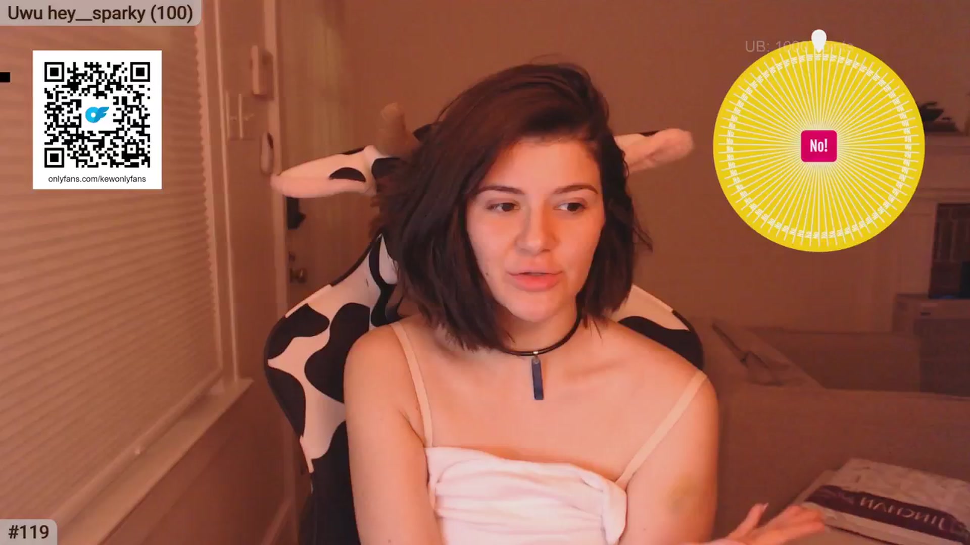 Gallery image thumbnail from AKEWYEAR777's myfreecams stream on, 03/06/2024, 04:12 image 17 of 20