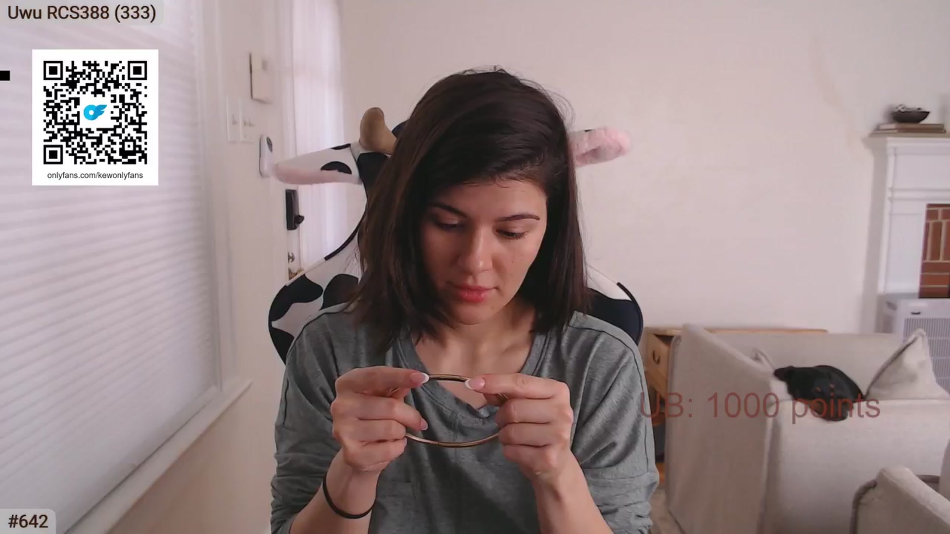 Gallery image thumbnail from AKEWYEAR777's myfreecams stream on, 03/16/2024, 21:48 image 10 of 20