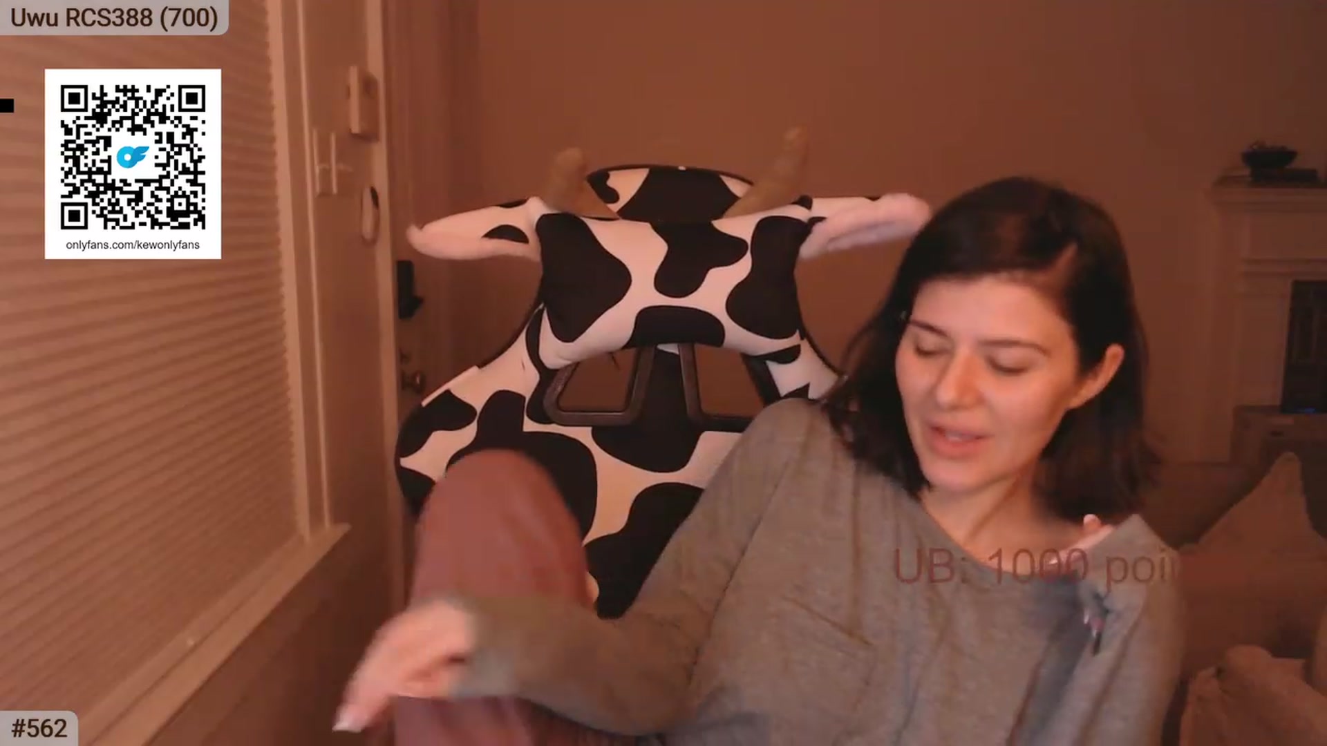 Gallery image thumbnail from AKEWYEAR777's myfreecams stream on, 03/17/2024, 24:54 image 19 of 20