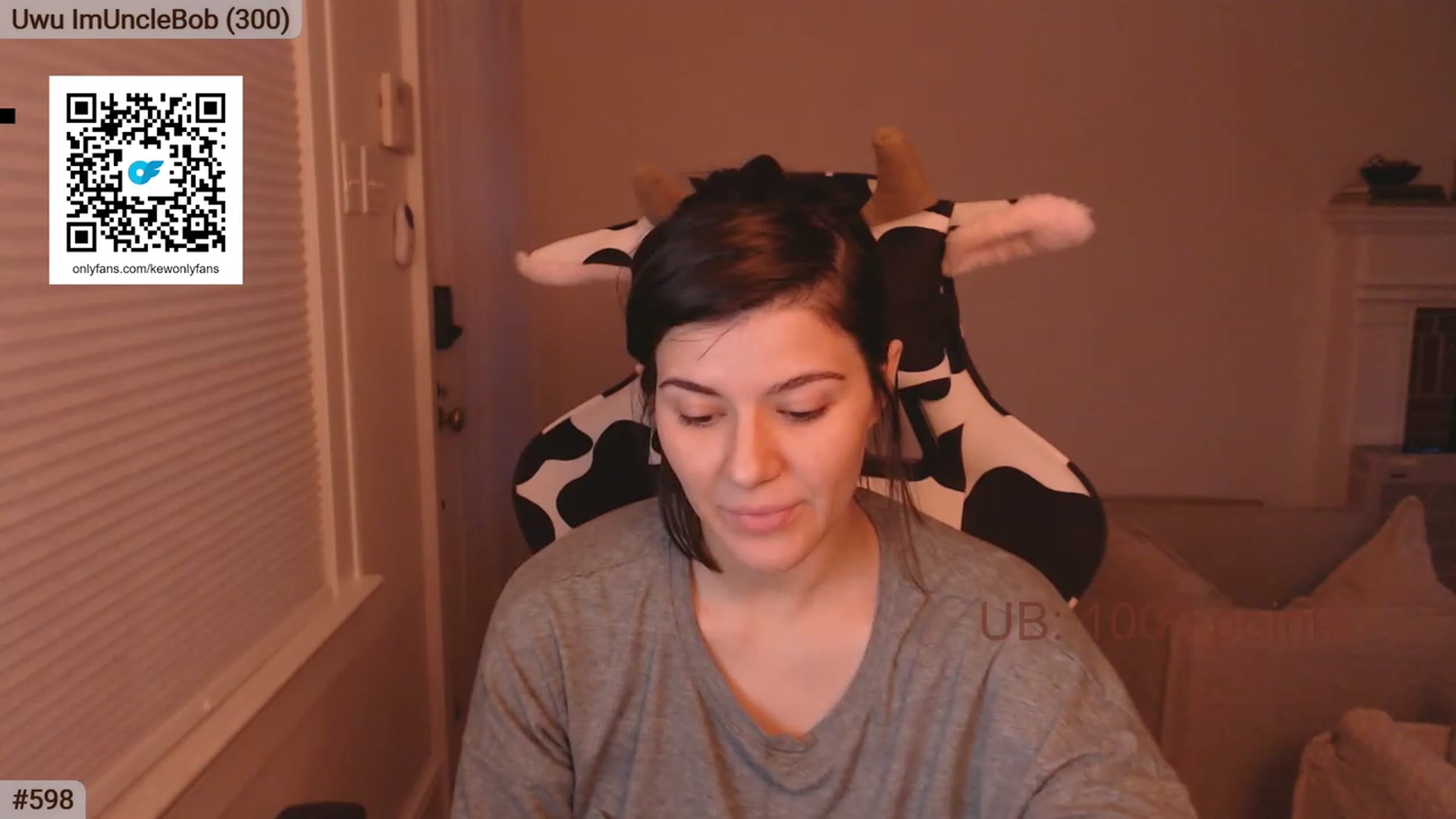 Gallery image thumbnail from AKEWYEAR777's myfreecams stream on, 03/17/2024, 24:54 image 9 of 20