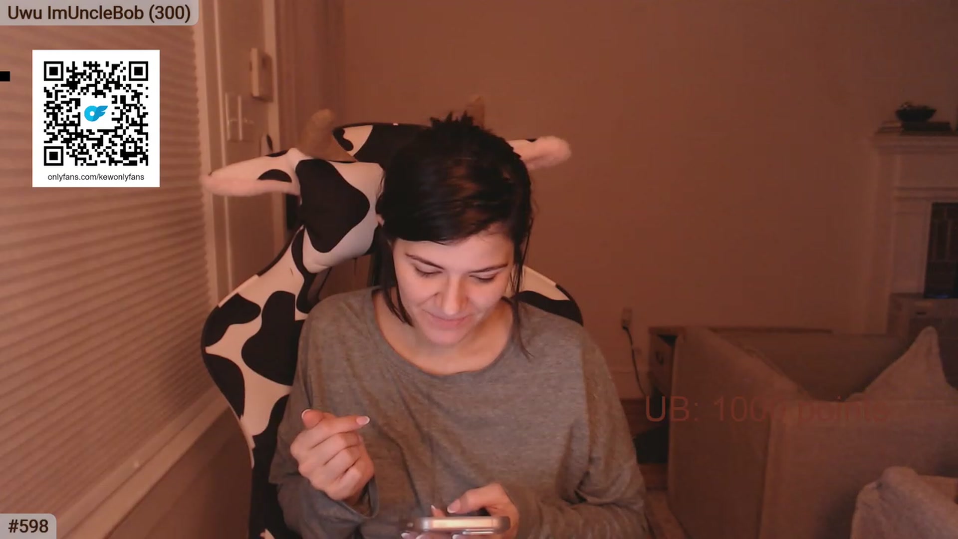 Gallery image thumbnail from AKEWYEAR777's myfreecams stream on, 03/17/2024, 24:54 image 12 of 20