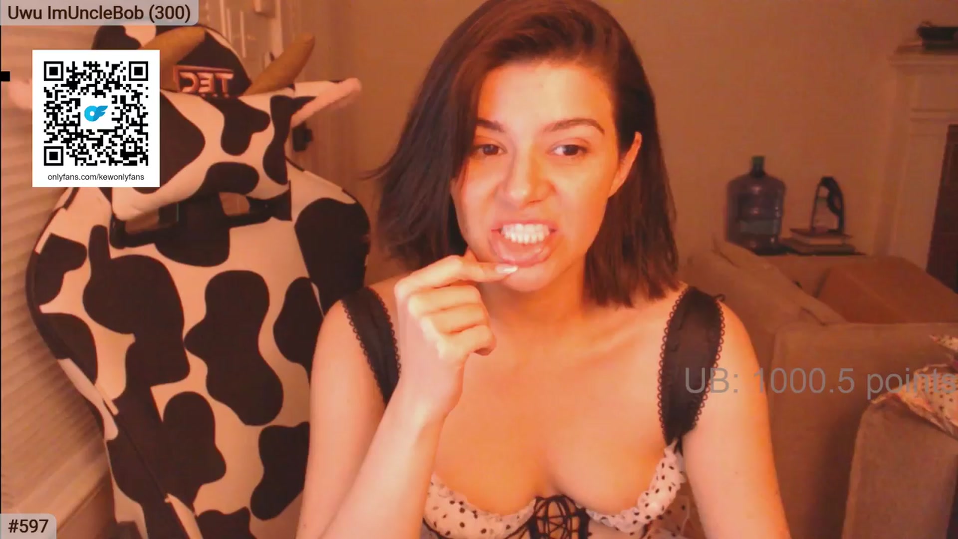 Gallery image thumbnail from AKEWYEAR777's myfreecams stream on, 03/22/2024, 03:28 image 15 of 20