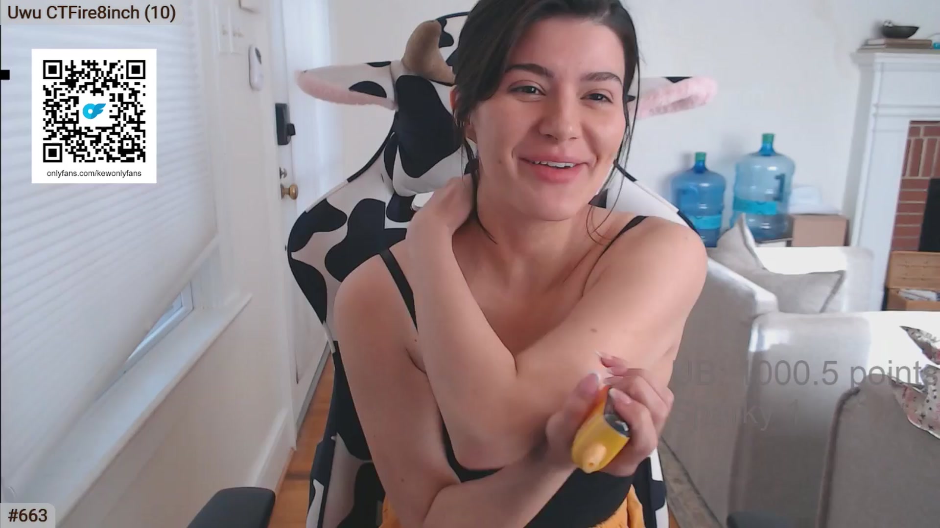 Gallery image thumbnail from AKEWYEAR777's myfreecams stream on, 03/24/2024, 22:58 image 6 of 20