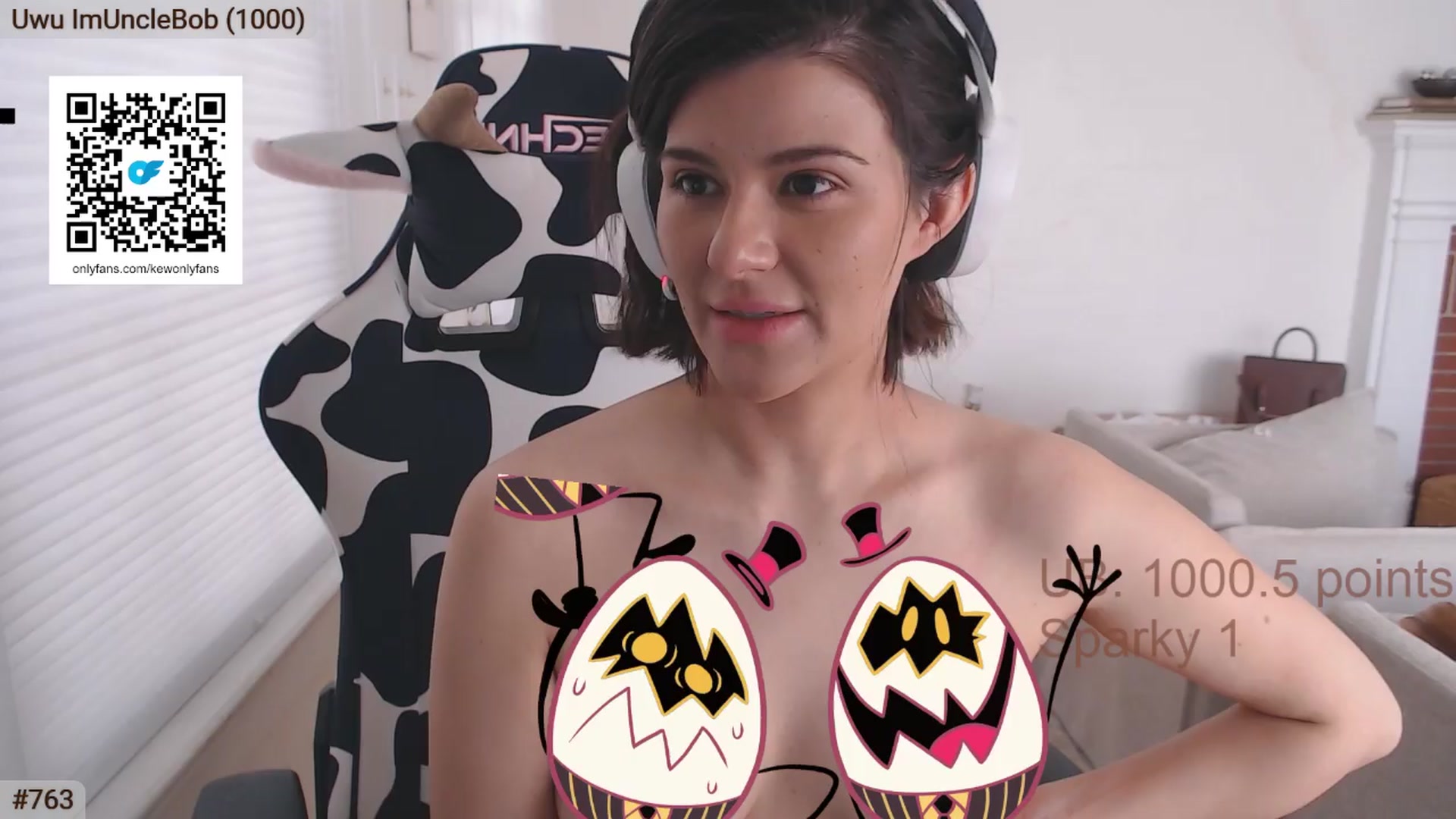 Gallery image thumbnail from AKEWYEAR777's myfreecams stream on, 03/31/2024, 22:08 image 4 of 20