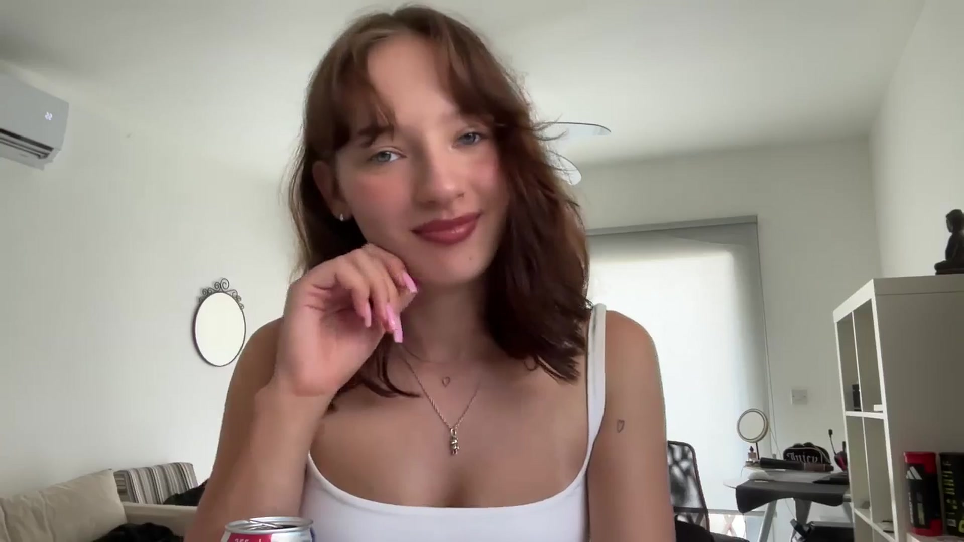 Gallery image thumbnail from AKatrin's myfreecams stream on, 08/04/2025, 13:58 image 4 of 20