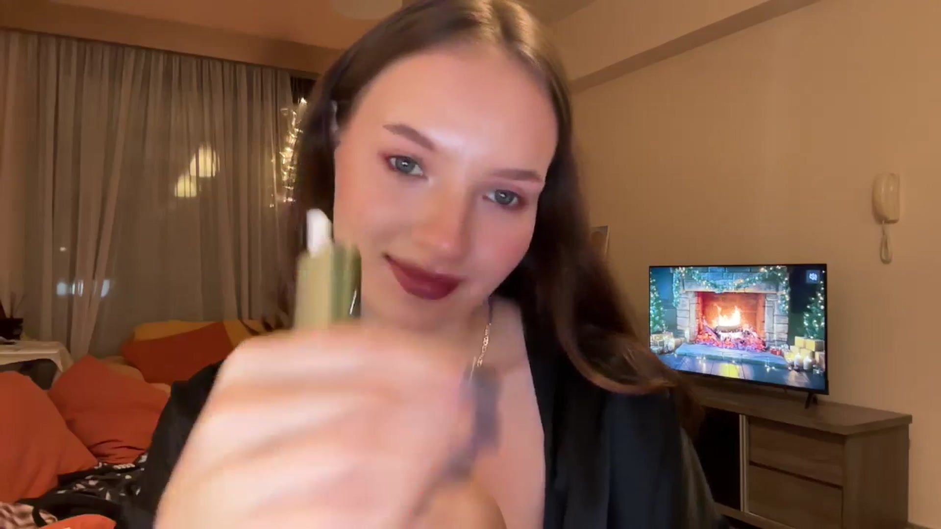Gallery image thumbnail from AKatrin's myfreecams stream on, 12/08/2025, 18:08 image 15 of 20