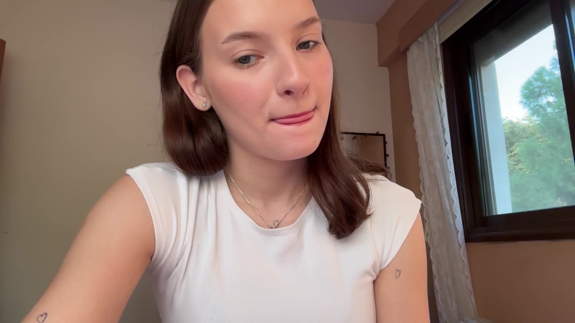 Gallery image thumbnail from AKatrin's myfreecams stream on, 12/19/2025, 13:44 image 3 of 20
