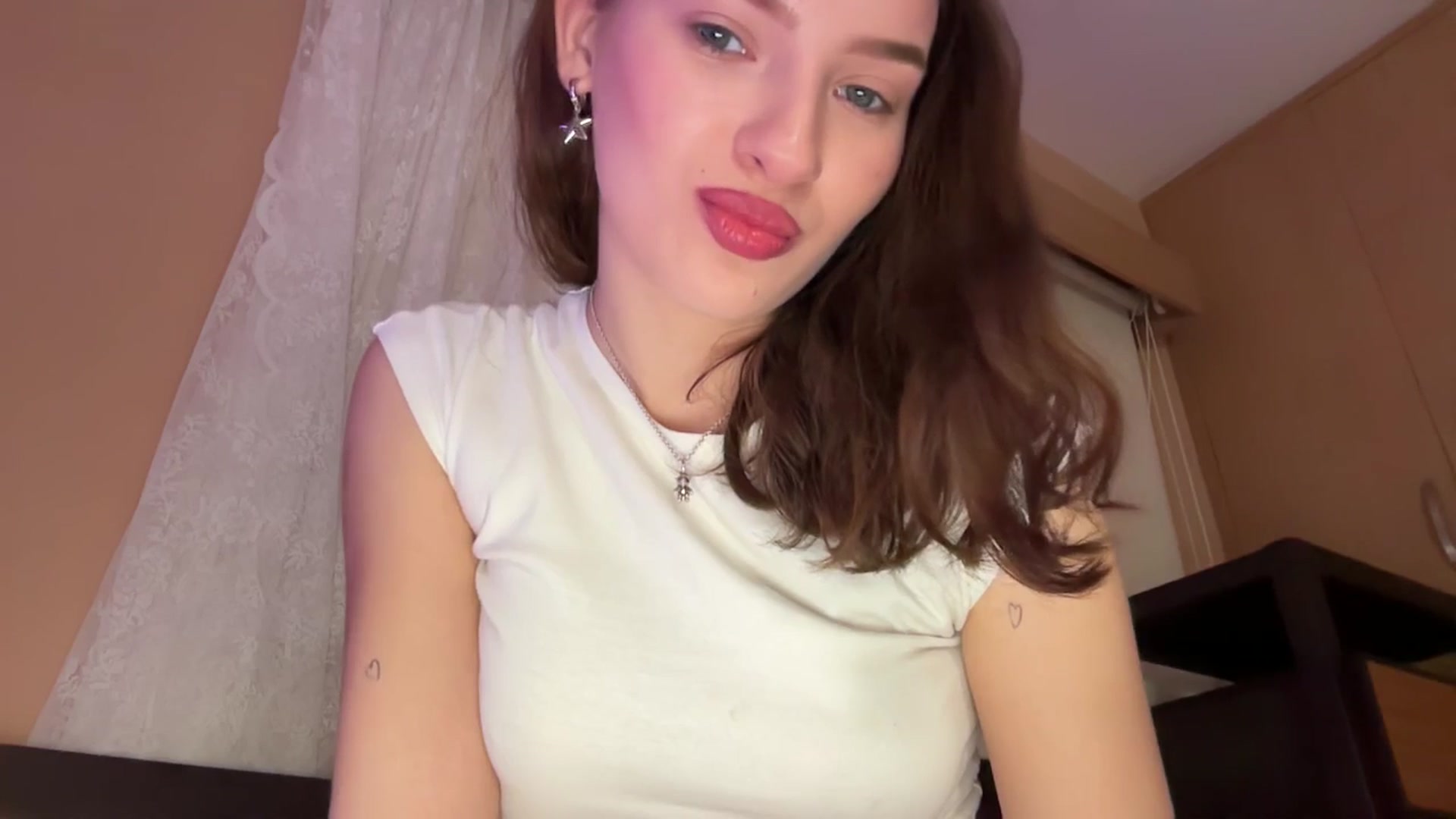 Gallery image thumbnail from AKatrin's myfreecams stream on, 01/03/2026, 17:46 image 18 of 20