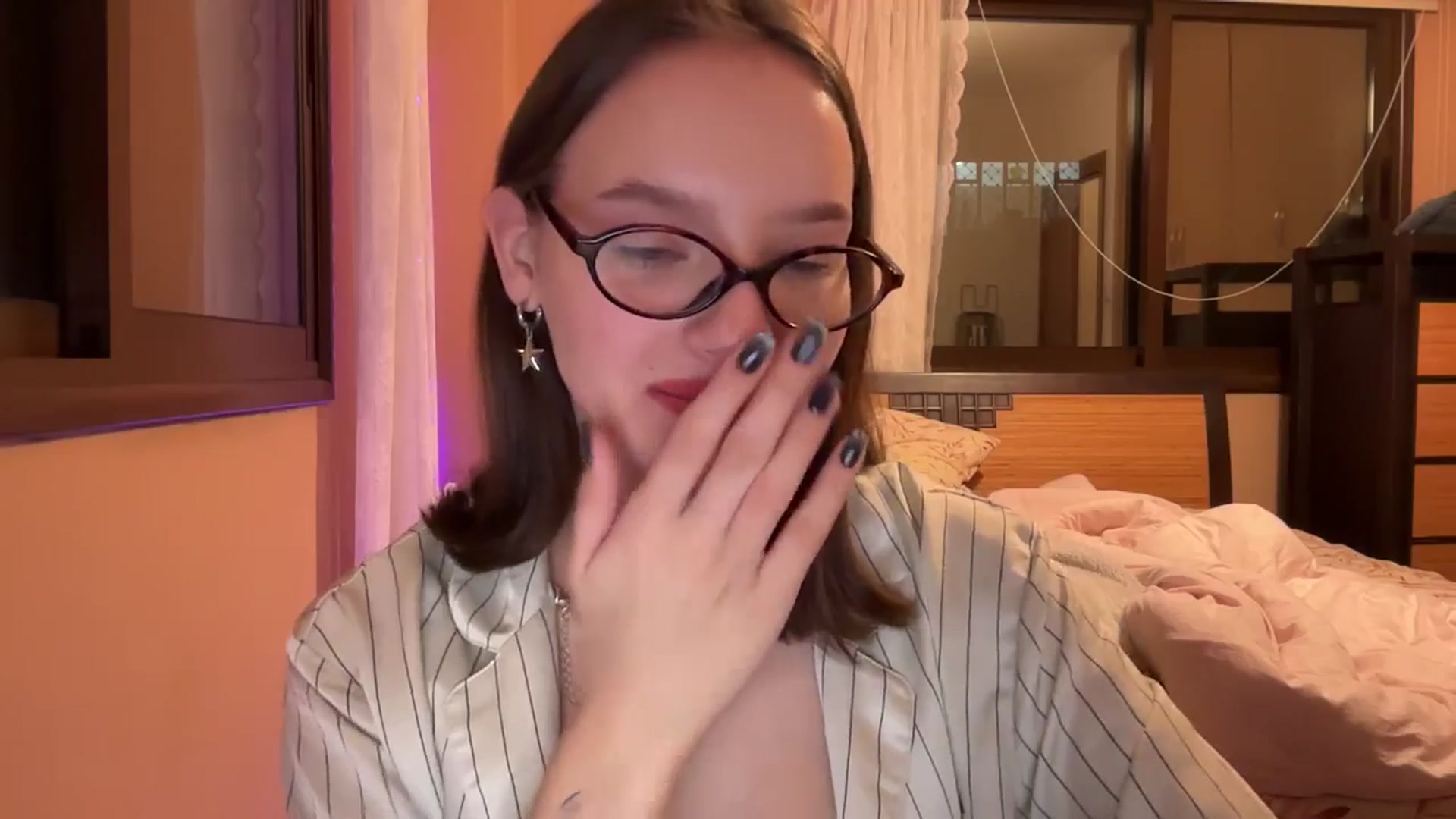 Gallery image thumbnail from AKatrin's myfreecams stream on, 01/21/2026, 17:12 image 3 of 20