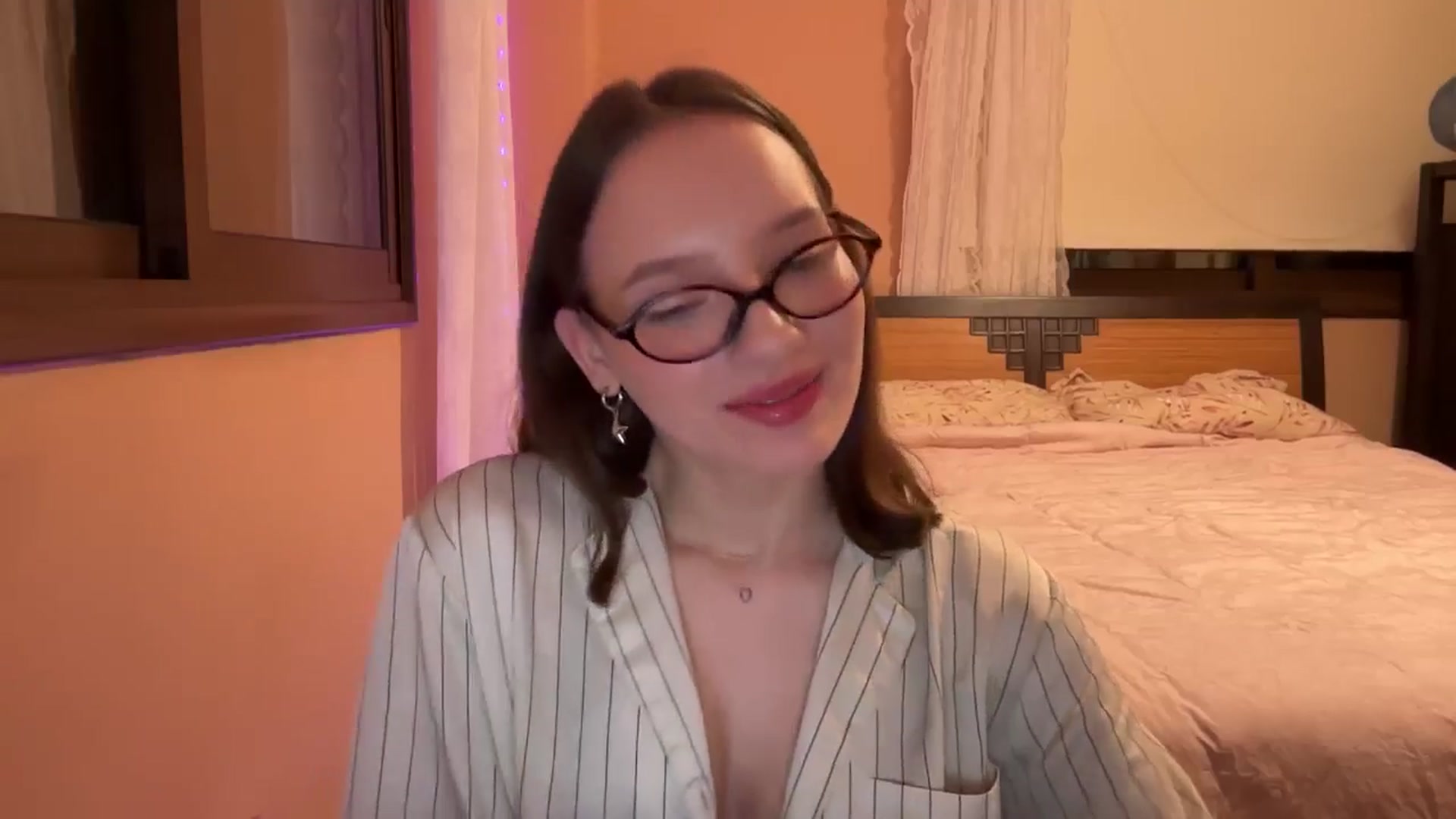 Gallery image thumbnail from AKatrin's myfreecams stream on, 01/22/2026, 16:17 image 16 of 20