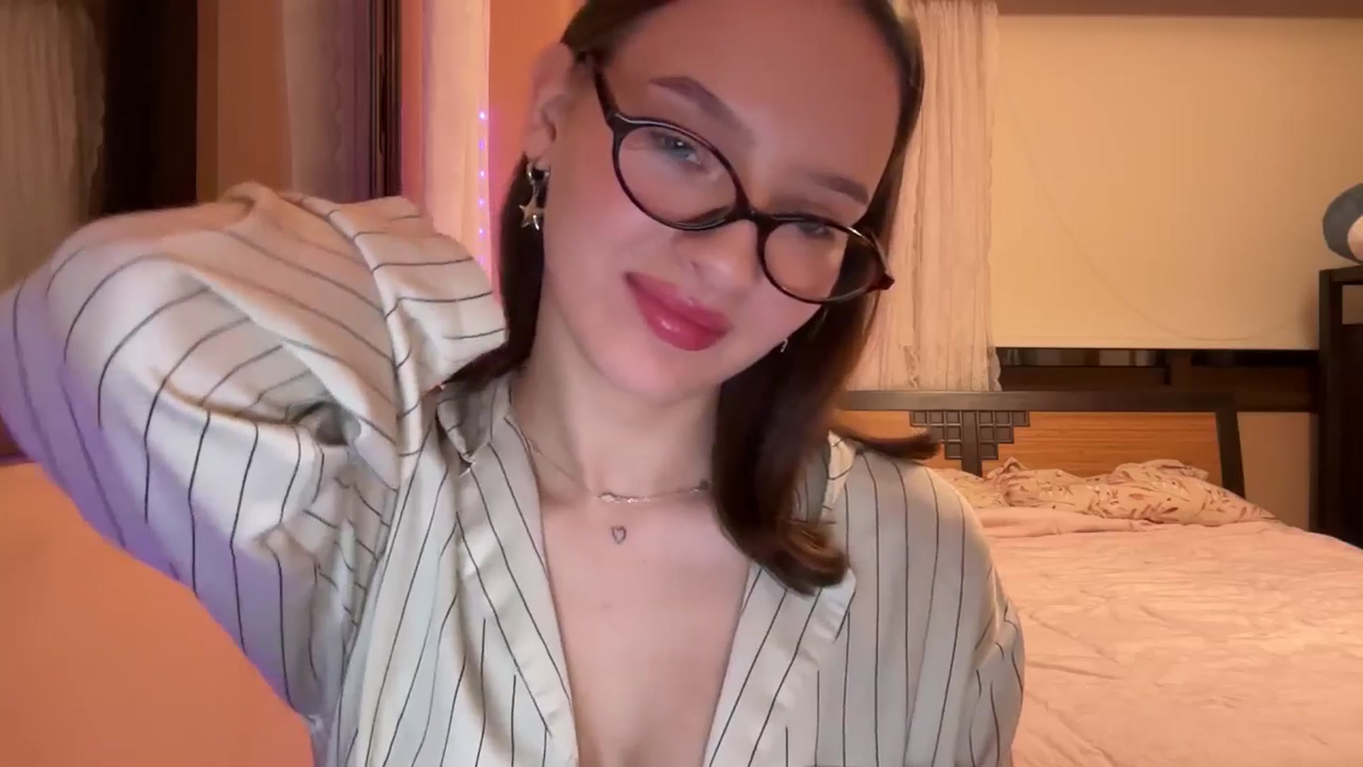 Gallery image thumbnail from AKatrin's myfreecams stream on, 01/22/2026, 16:17 image 14 of 20