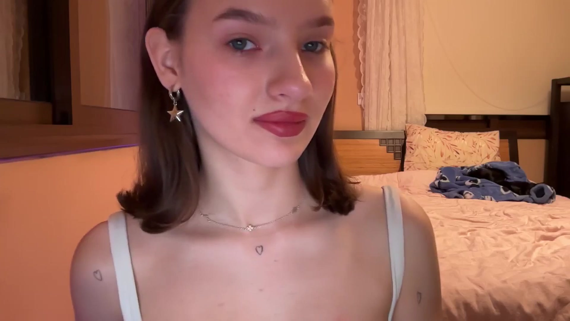 Gallery image thumbnail from AKatrin's myfreecams stream on, 01/23/2026, 16:56 image 12 of 20