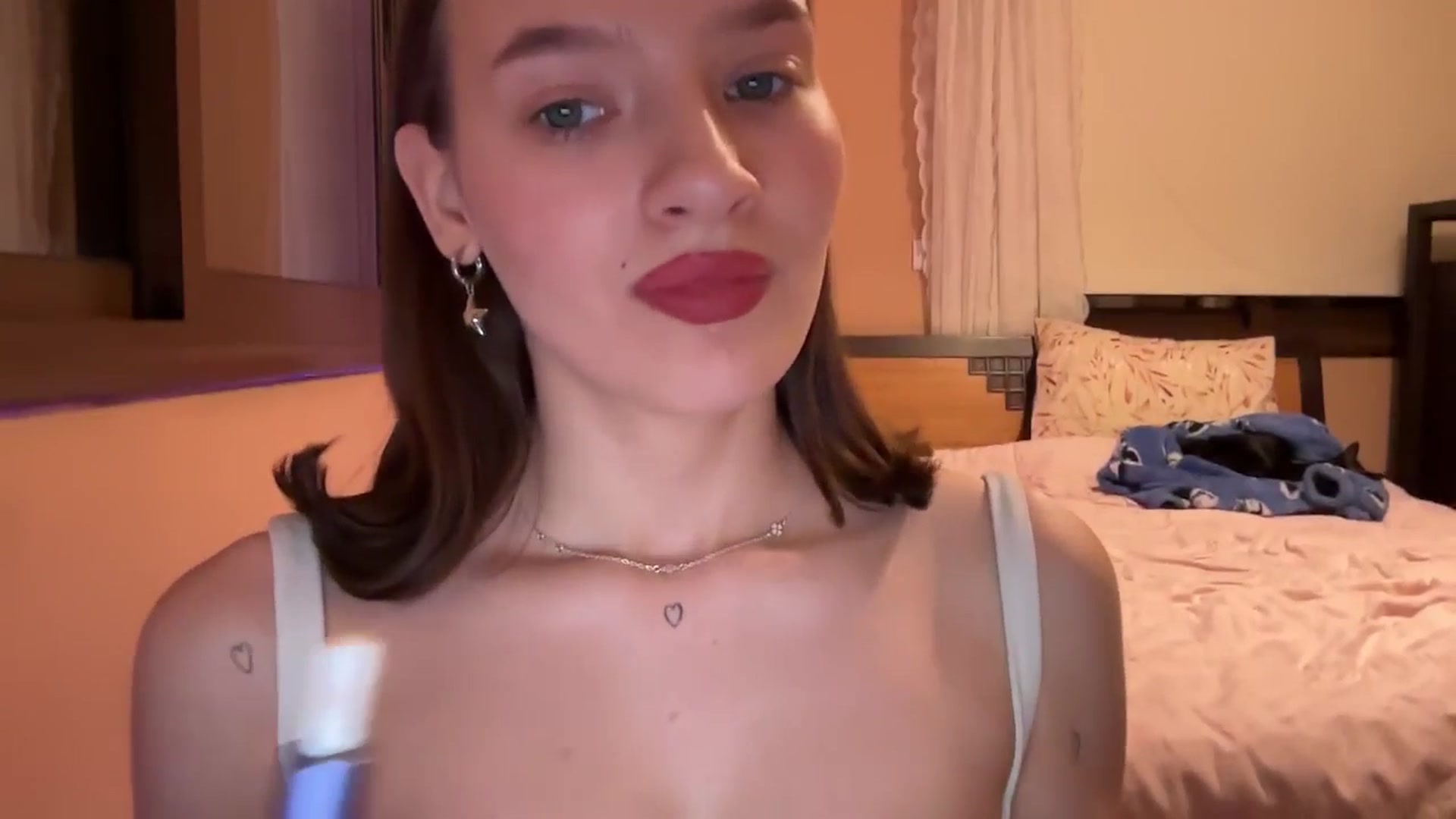 Gallery image thumbnail from AKatrin's myfreecams stream on, 01/23/2026, 16:56 image 7 of 20