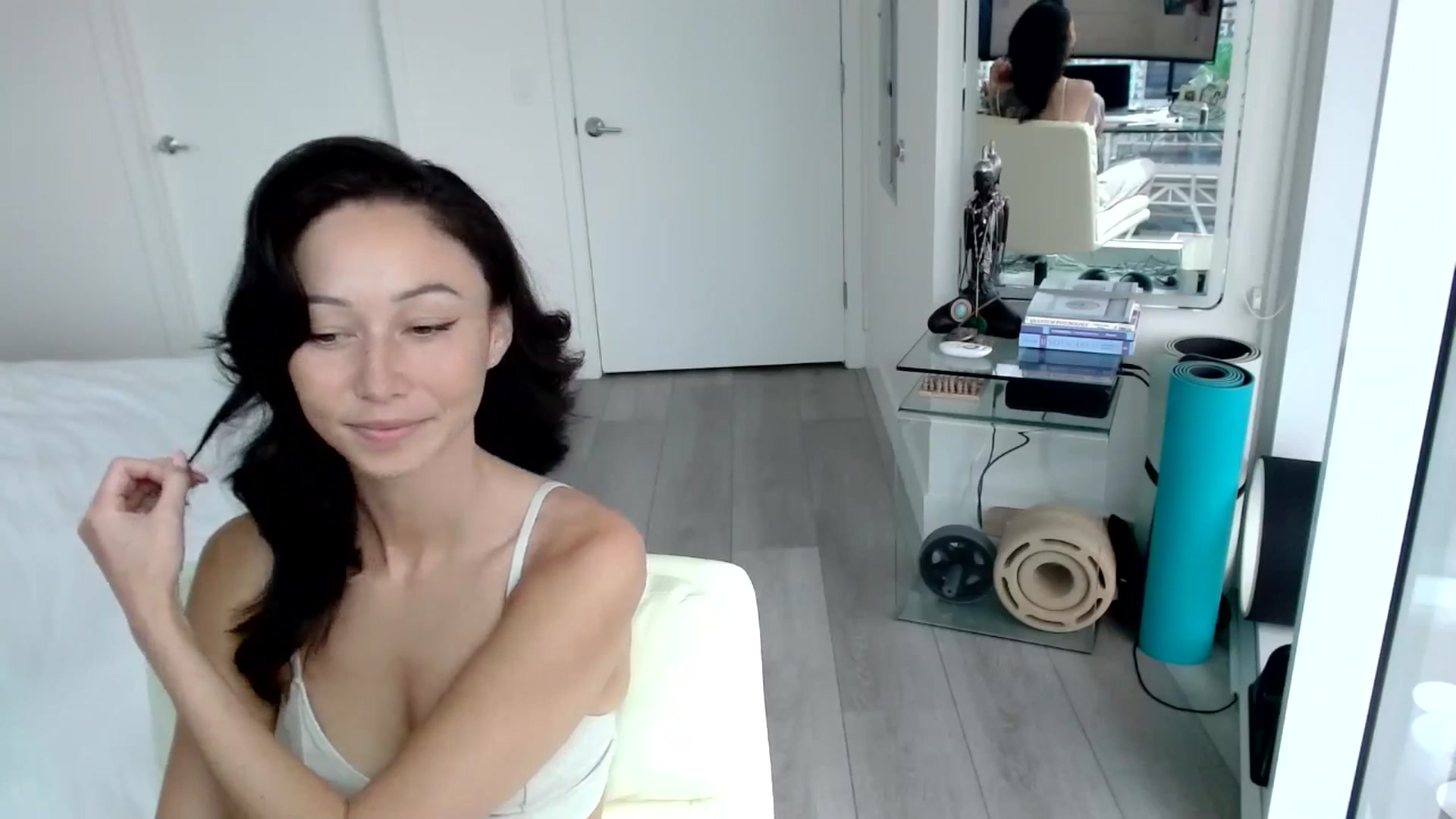 Gallery image thumbnail from ALL_MinnieB00's myfreecams stream on, 06/28/2024, 22:02 image 5 of 20