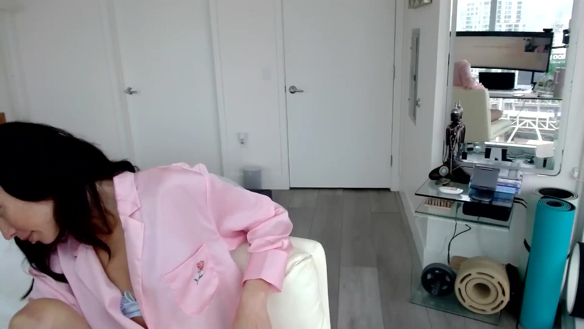 Gallery image thumbnail from ALL_MinnieB00's myfreecams stream on, 07/11/2024, 18:12 image 15 of 20