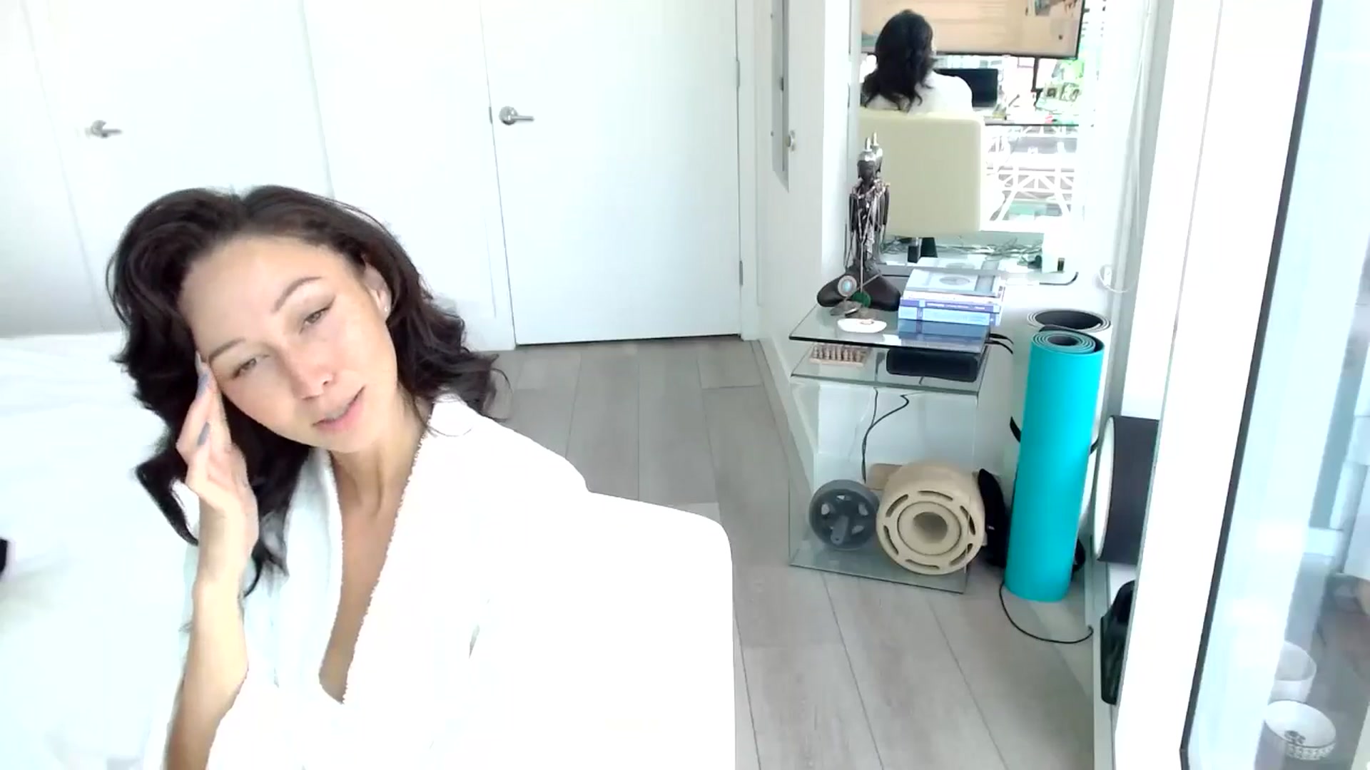 Gallery image thumbnail from ALL_MinnieB00's myfreecams stream on, 07/13/2024, 21:01 image 19 of 20
