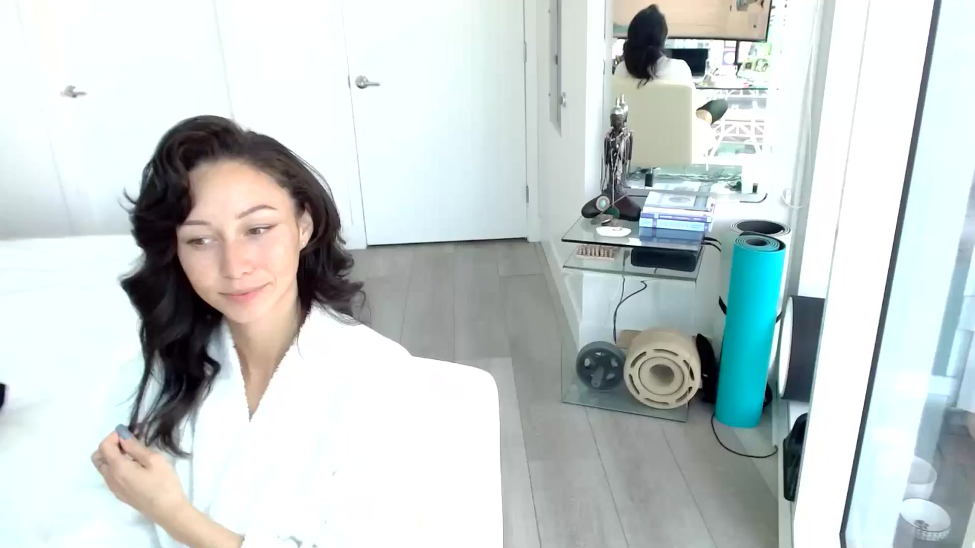 Gallery image thumbnail from ALL_MinnieB00's myfreecams stream on, 07/13/2024, 21:01 image 20 of 20