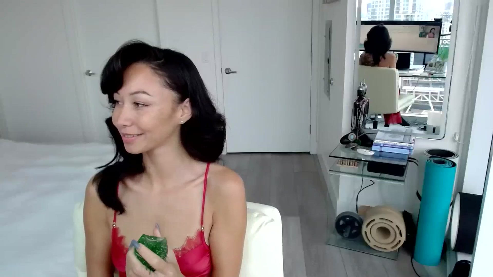 Gallery image thumbnail from ALL_MinnieB00's myfreecams stream on, 07/17/2024, 17:28 image 2 of 20