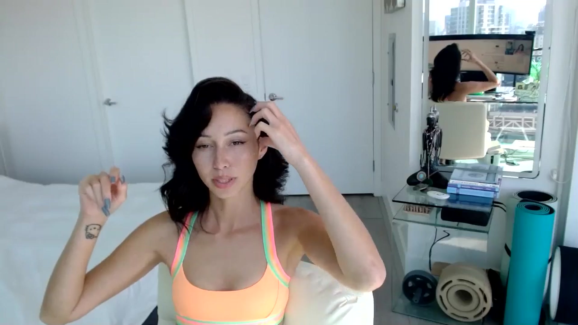 Gallery image thumbnail from ALL_MinnieB00's myfreecams stream on, 07/19/2024, 22:28 image 15 of 20