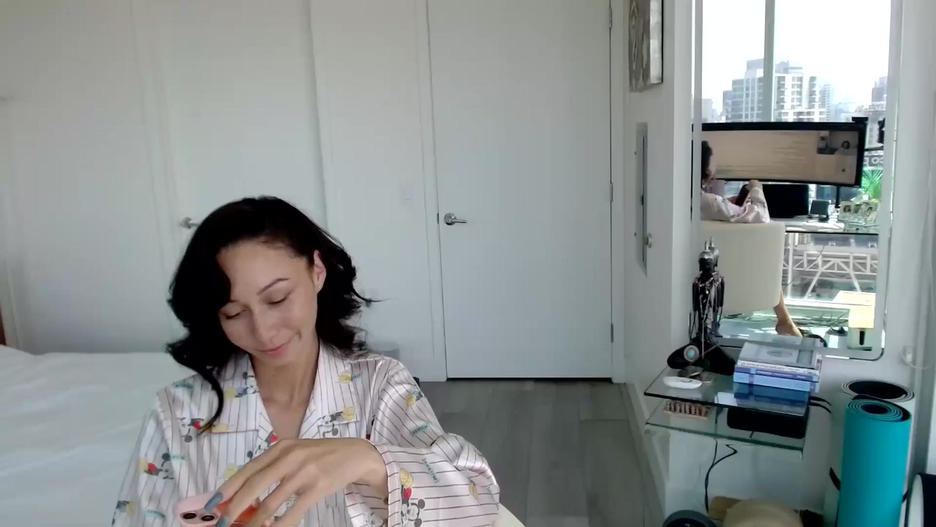 Gallery image thumbnail from ALL_MinnieB00's myfreecams stream on, 07/24/2024, 21:30 image 10 of 20