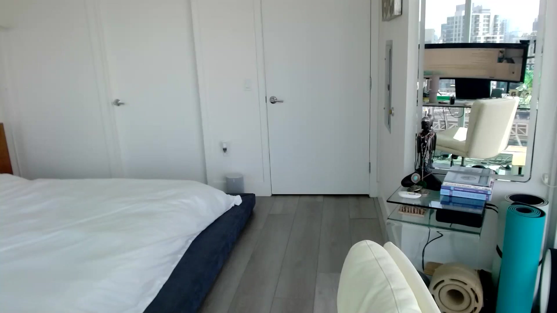 Gallery image thumbnail from ALL_MinnieB00's myfreecams stream on, 07/24/2024, 21:30 image 17 of 20