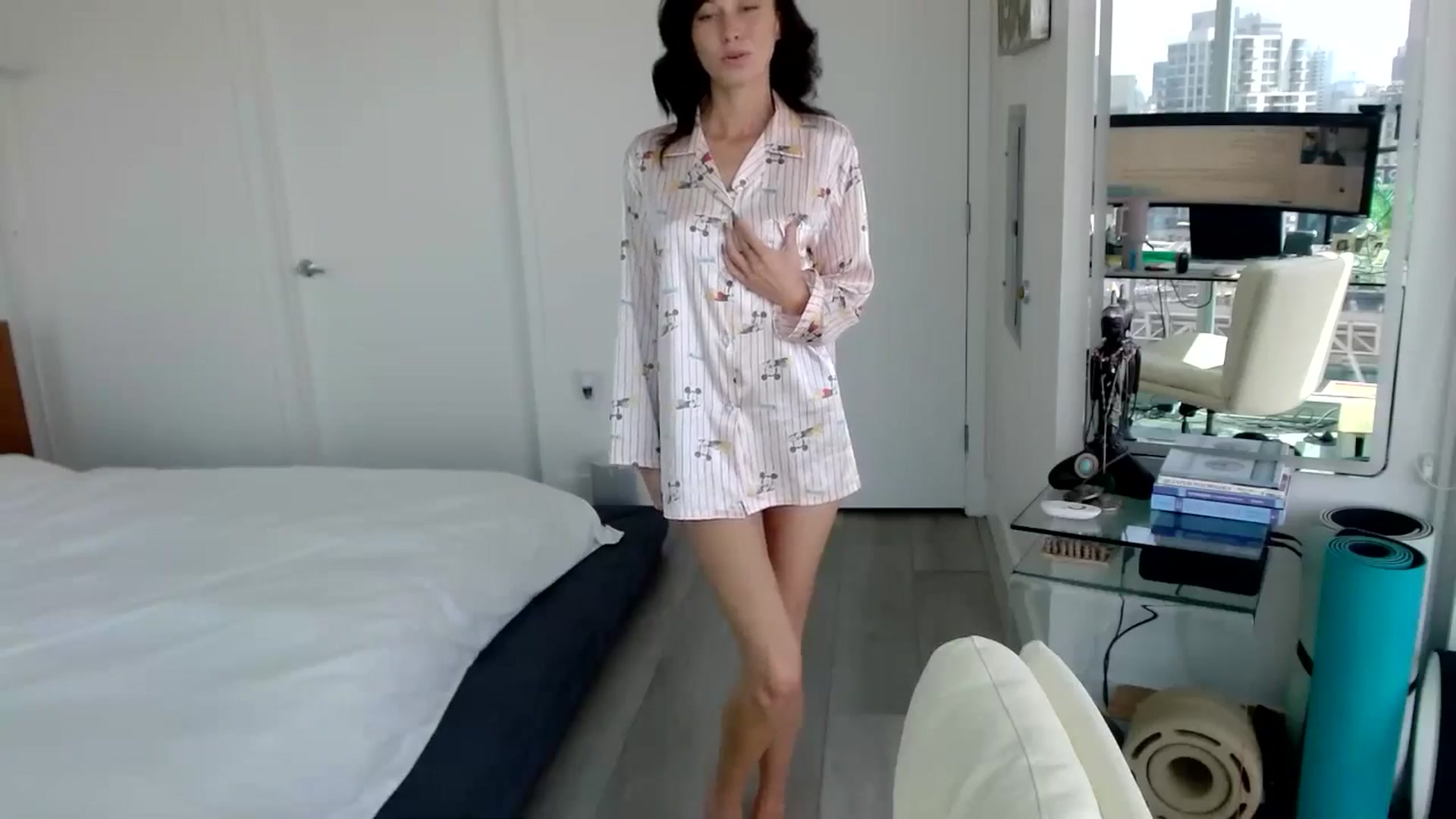 Gallery image thumbnail from ALL_MinnieB00's myfreecams stream on, 07/24/2024, 21:30 image 18 of 20