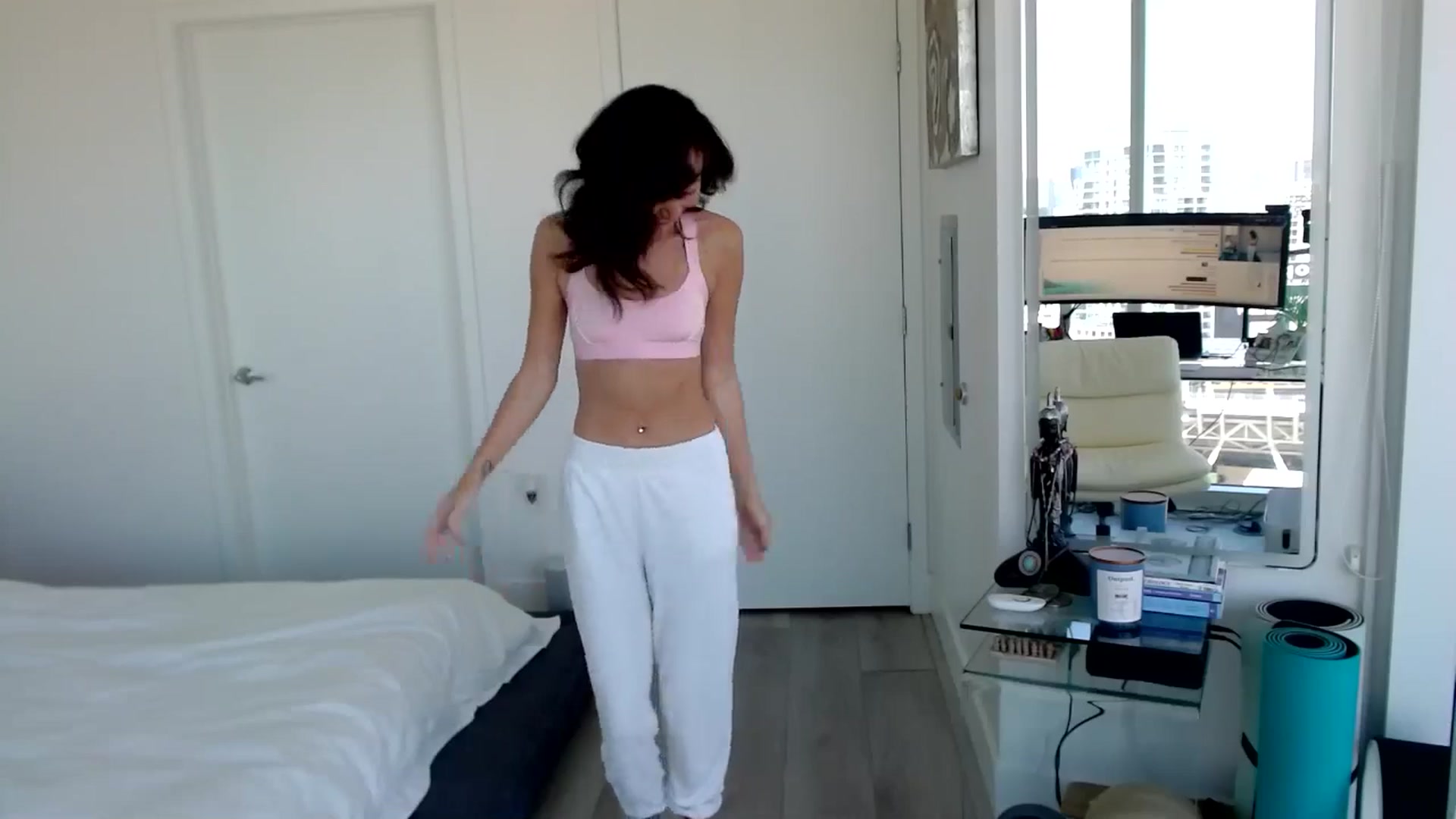 Gallery image thumbnail from ALL_MinnieB00's myfreecams stream on, 07/30/2024, 19:19 image 6 of 20
