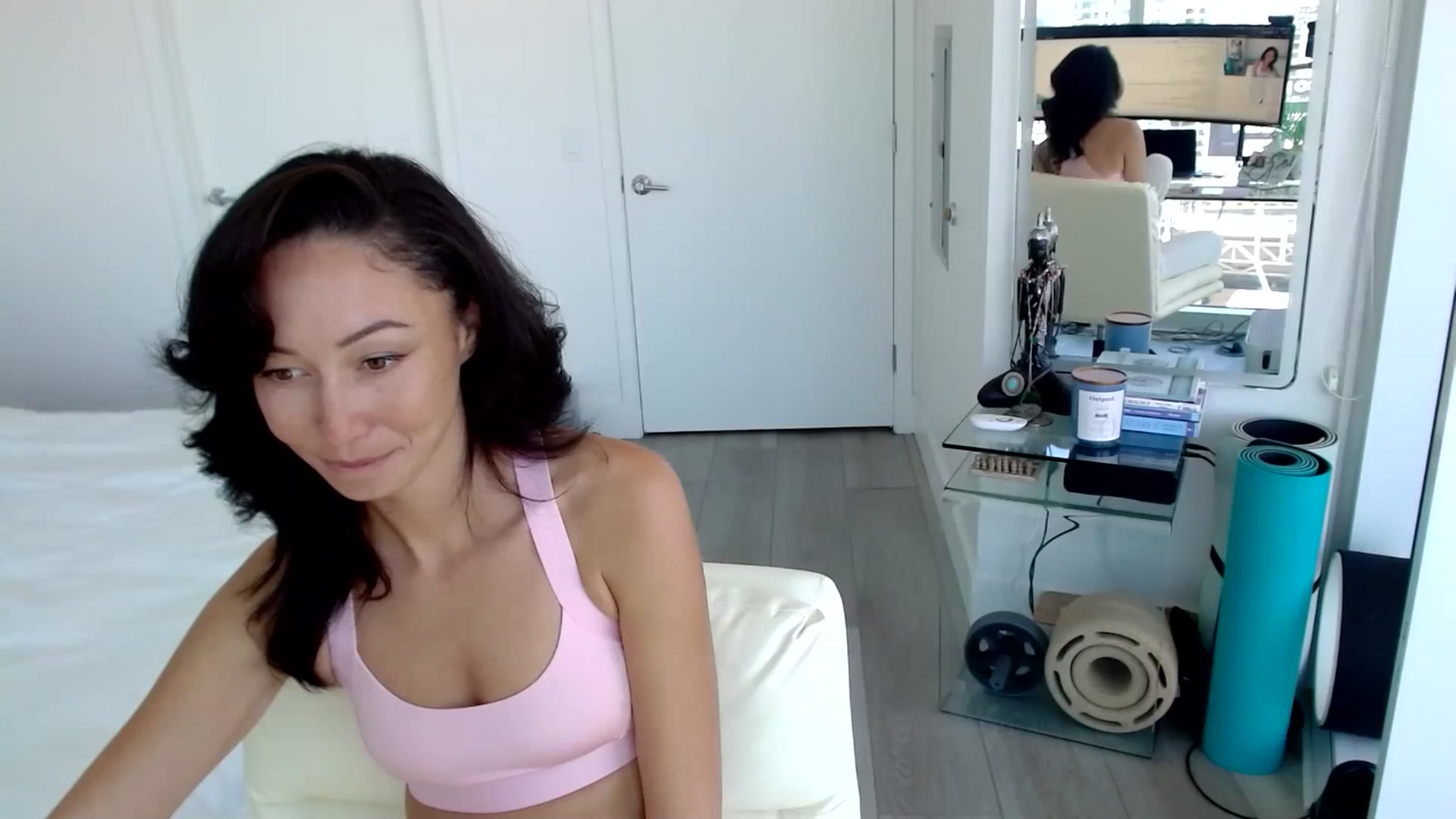 Gallery image thumbnail from ALL_MinnieB00's myfreecams stream on, 07/30/2024, 19:34 image 9 of 20